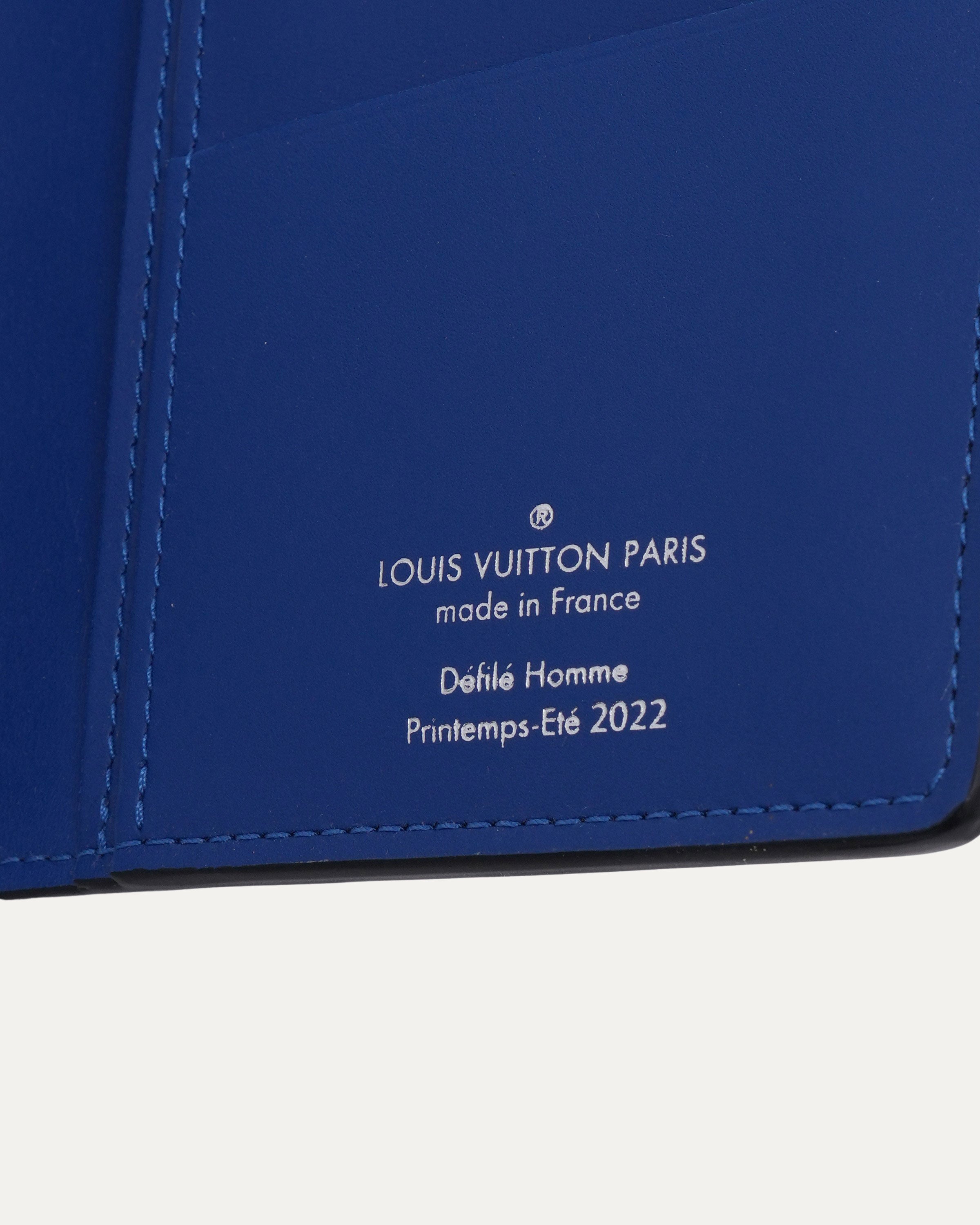 Louis Vuitton Gradient Embossed Monogram Brazza Wallet – Justin Reed
