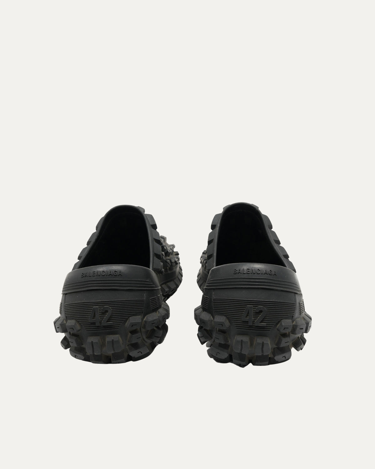 Bouncer Defender Clogs