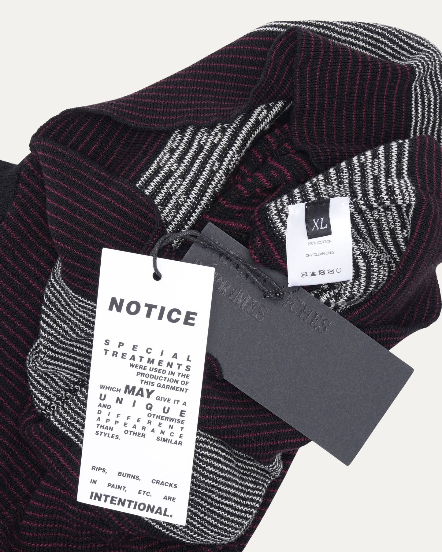 Here Comes Alice Aged V-Neck Sweater