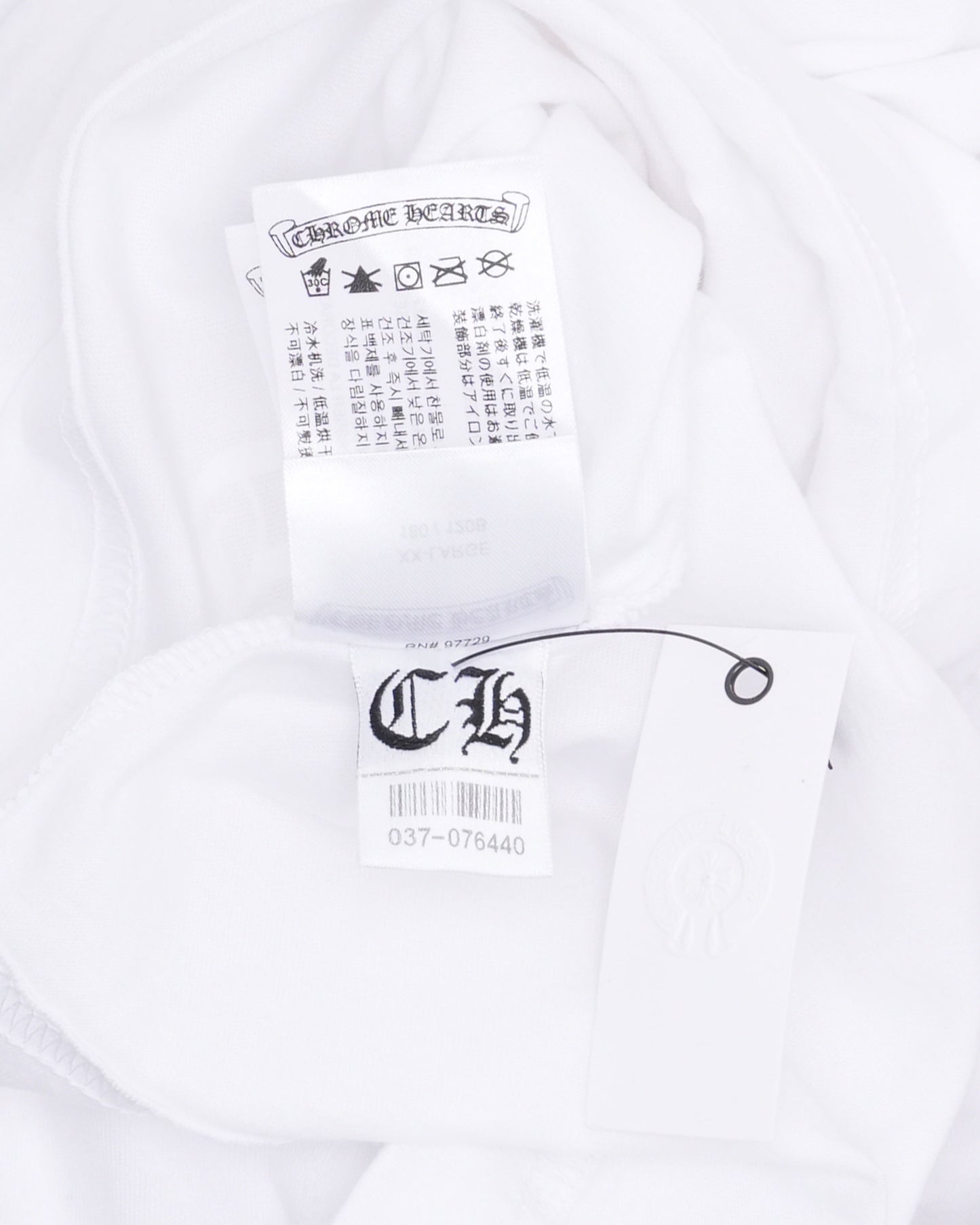 Neck Logo Long Sleeve Pocket T-Shirt