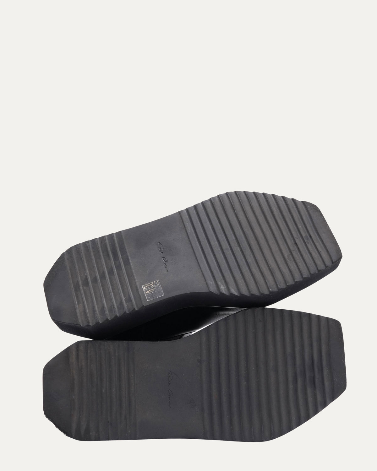 Beatle Turbo Cyclops Boots