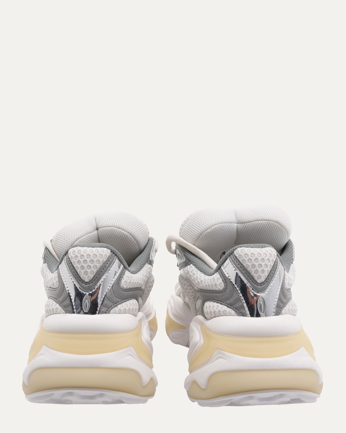 Zero Sneakers