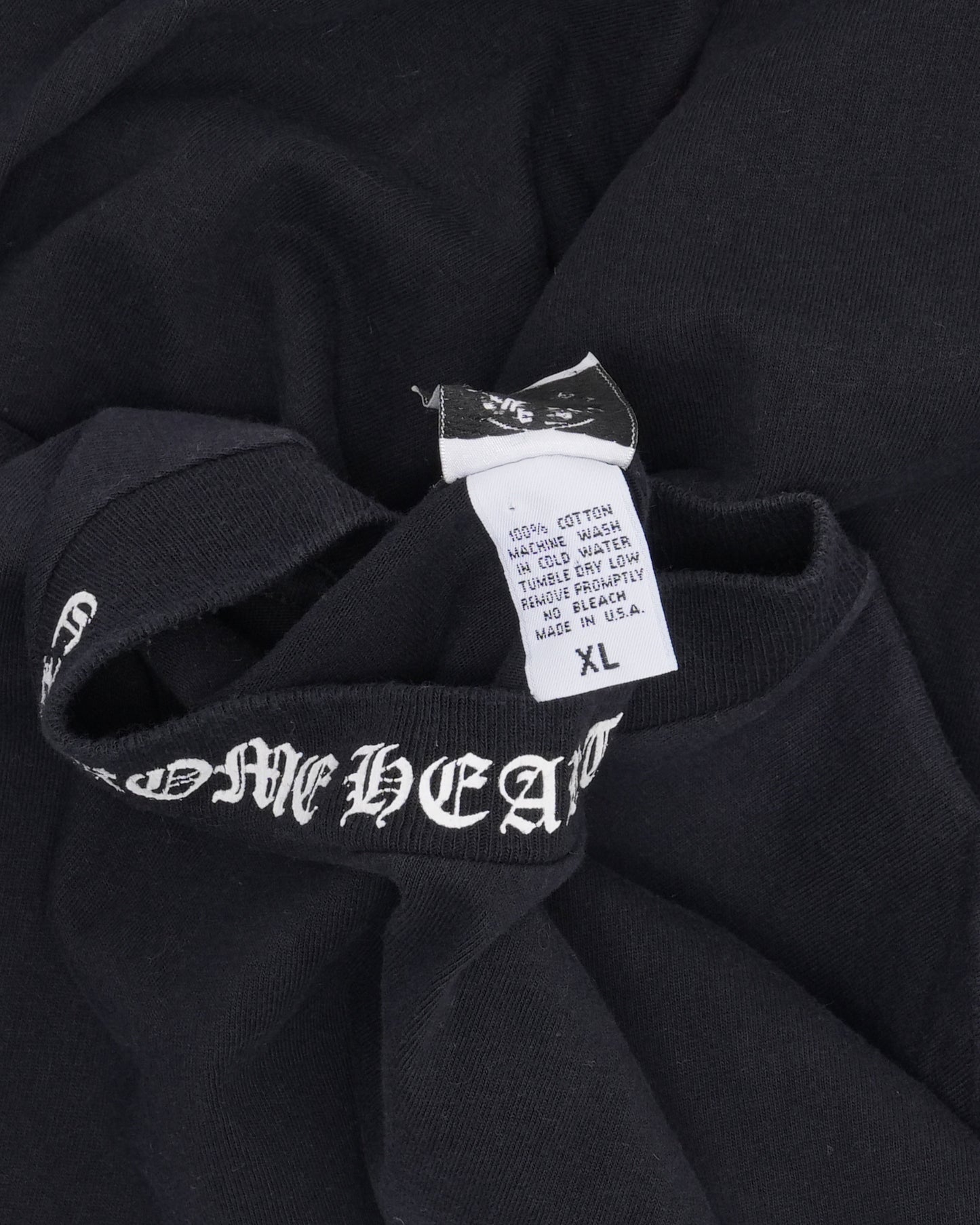 Vintage Vine Dagger Neck Logo Pocket T-Shirt