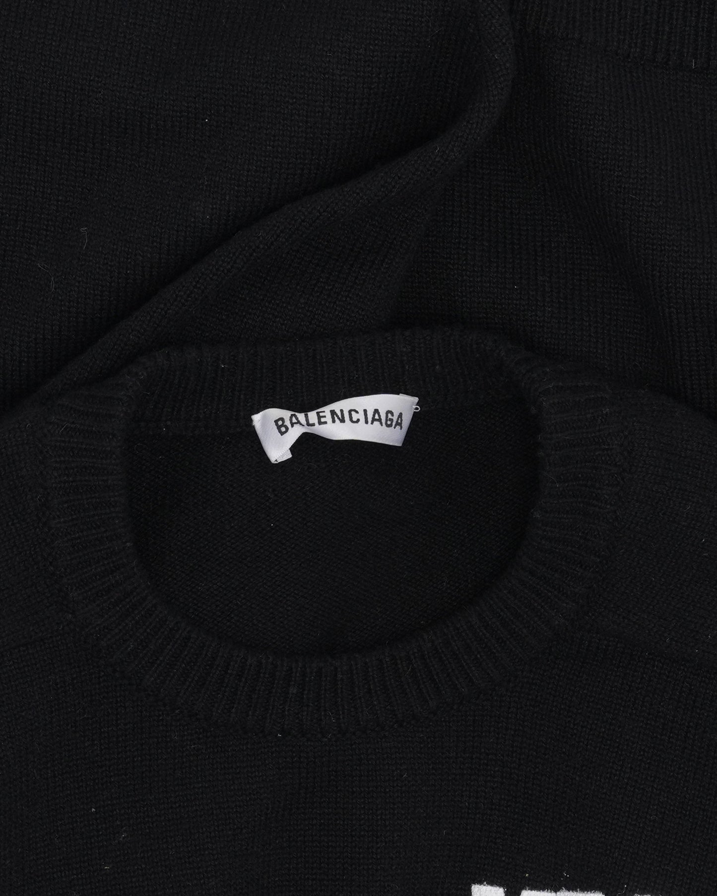 YE24 Cashmere Sweater