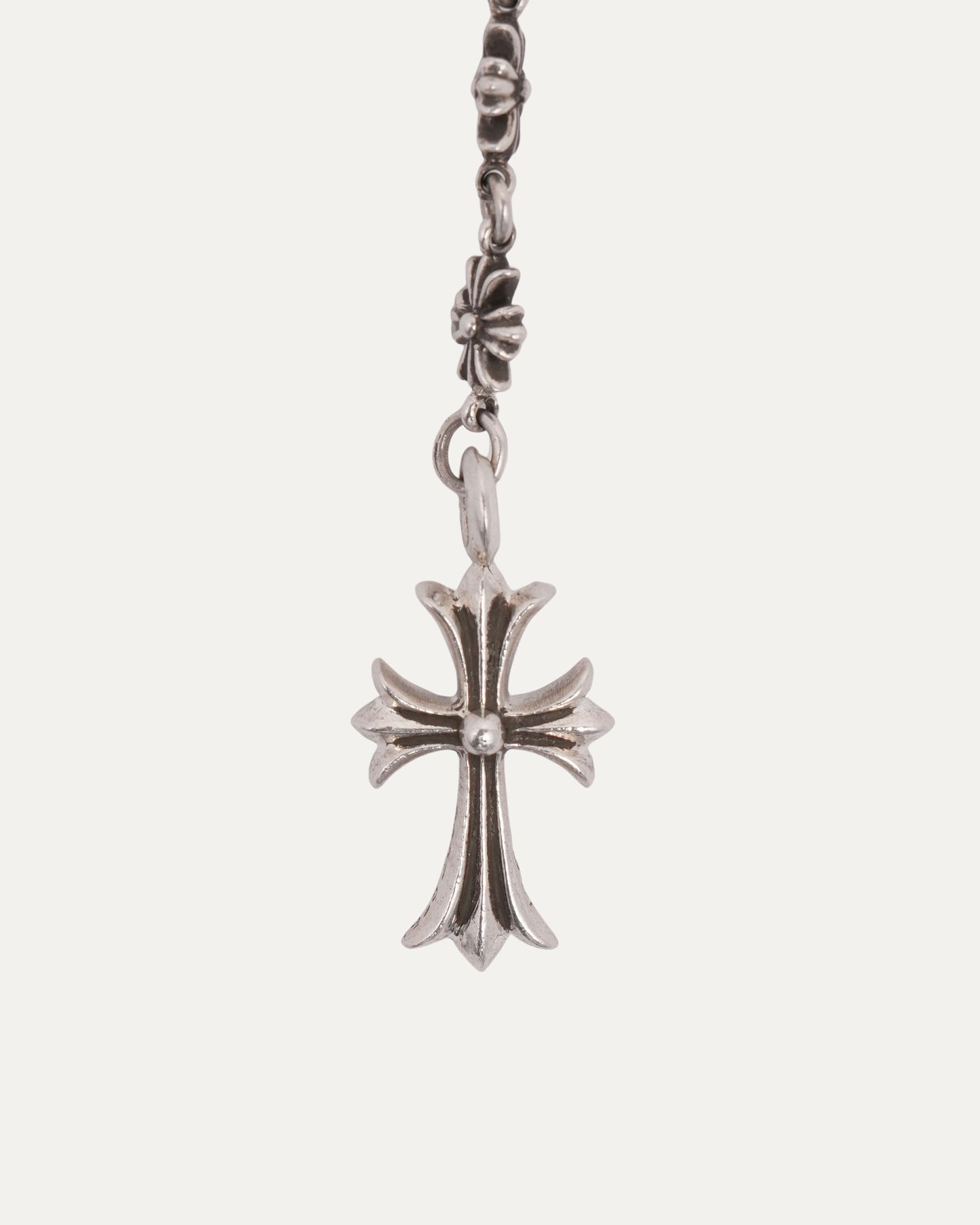 Emerald Tiny E Choke Chain Necklace