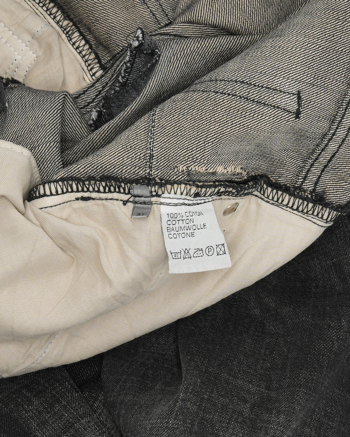 SS03 Follow Me Clawmark Jeans