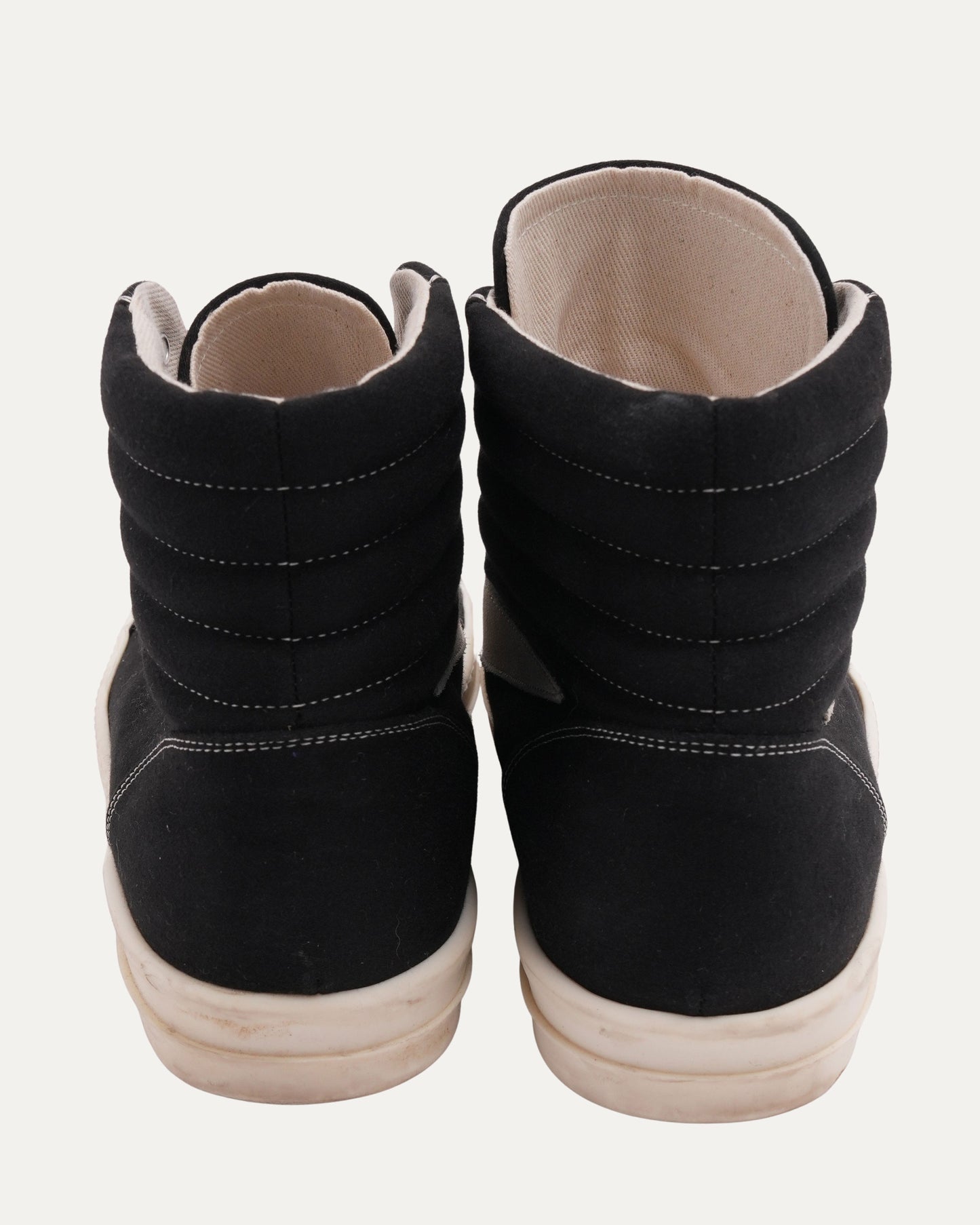 High Top Vintage Sneakers