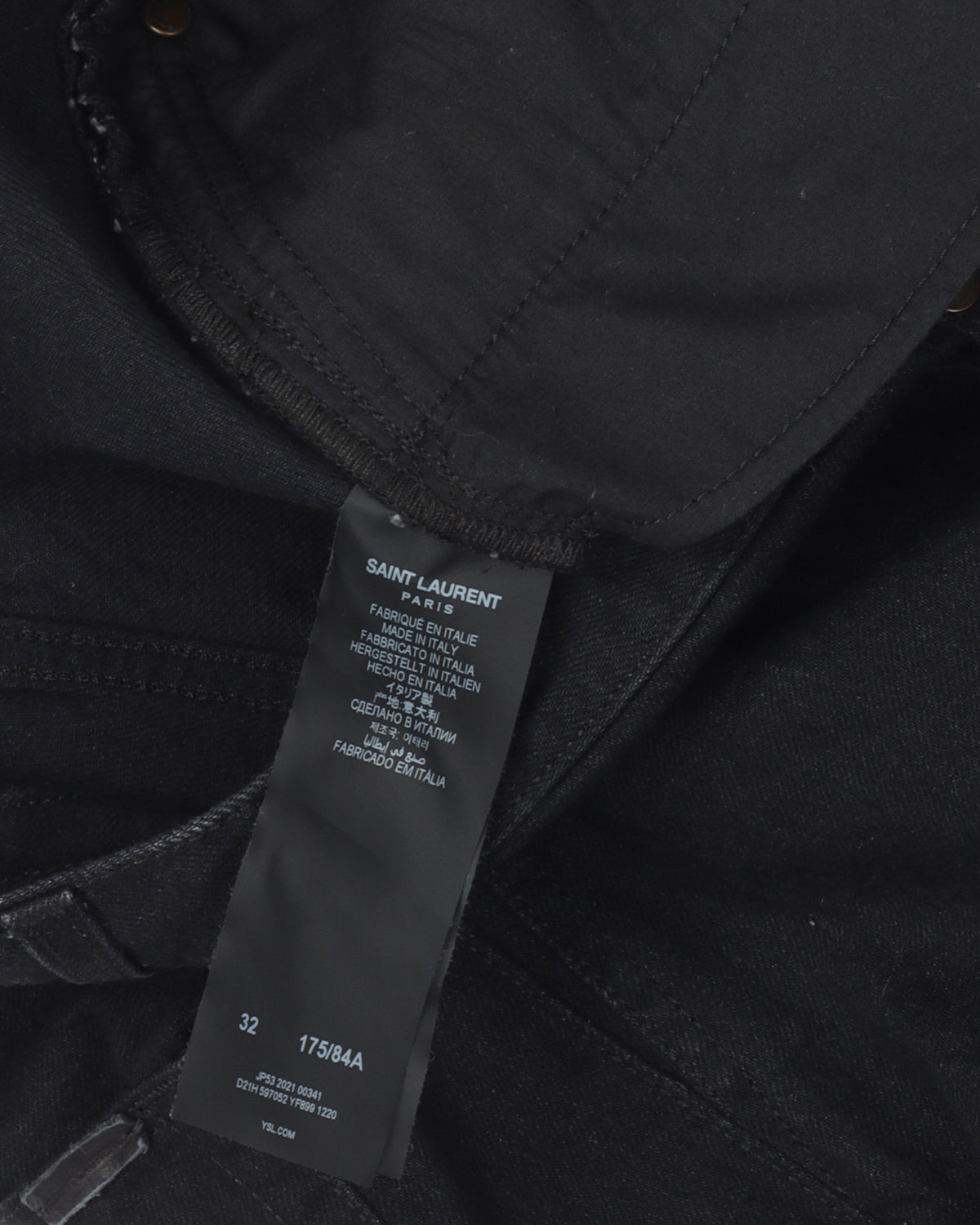 Black Jeans