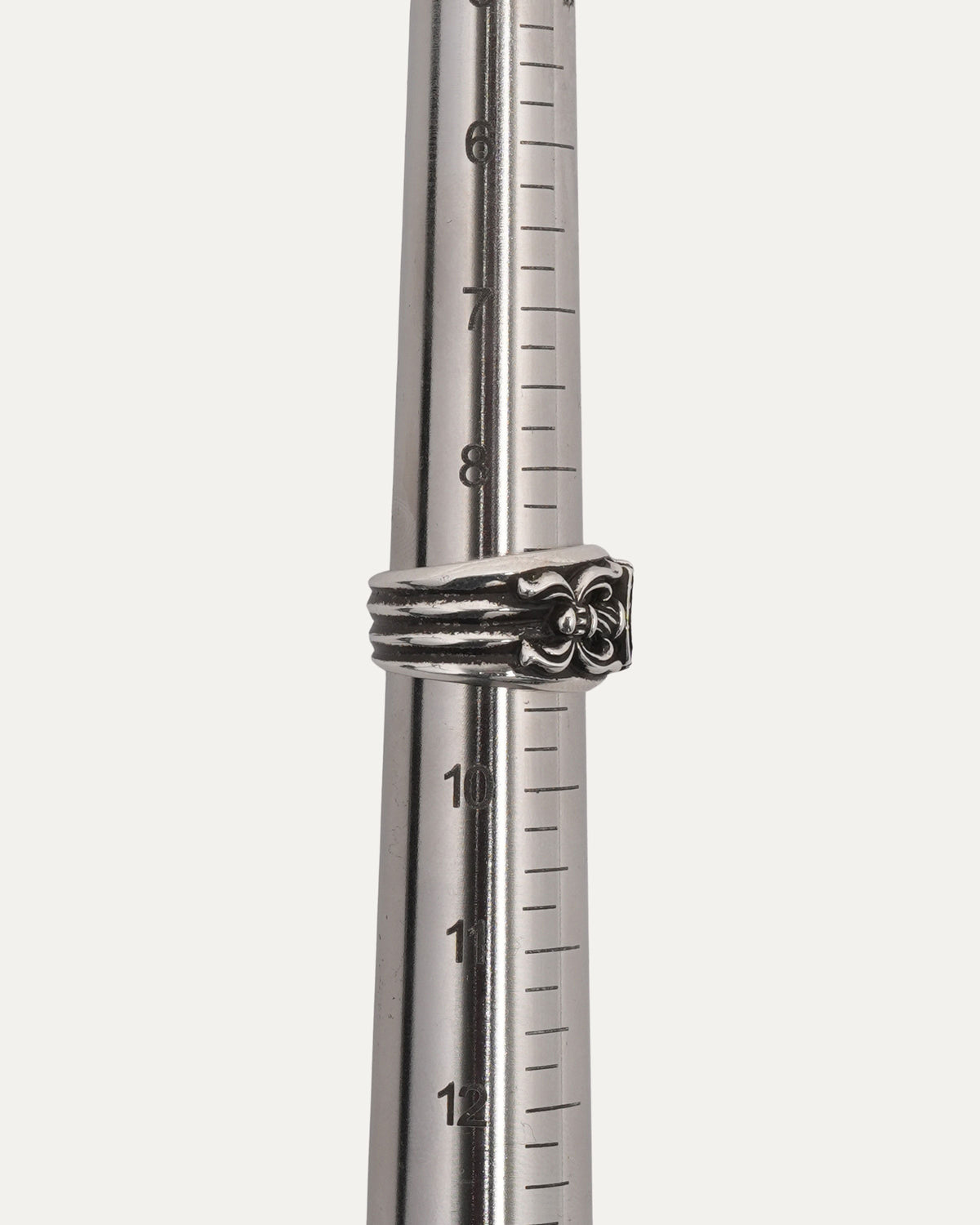 Dagger Ring