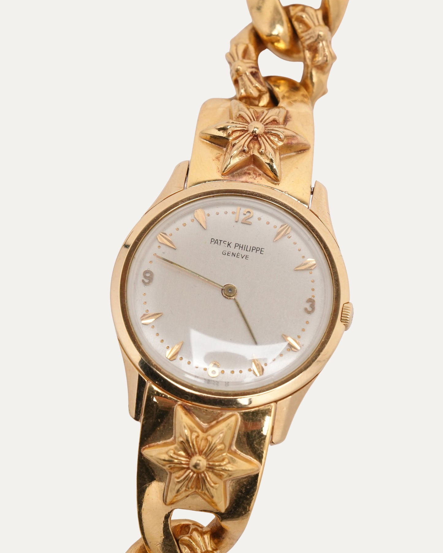 22k Gold Patek Philippe Calatrava 2588 32mm Watch