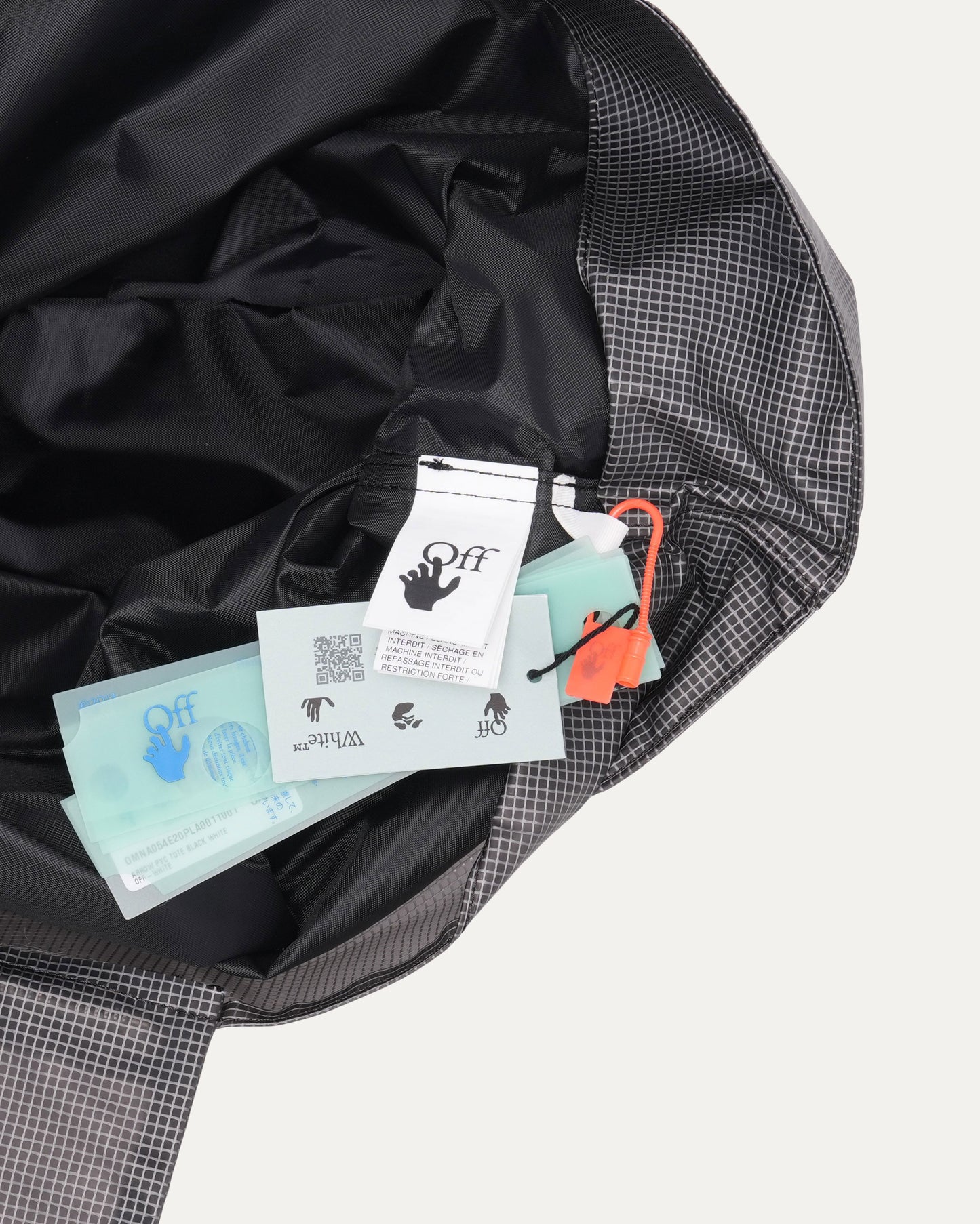 Arrows Tote Bag