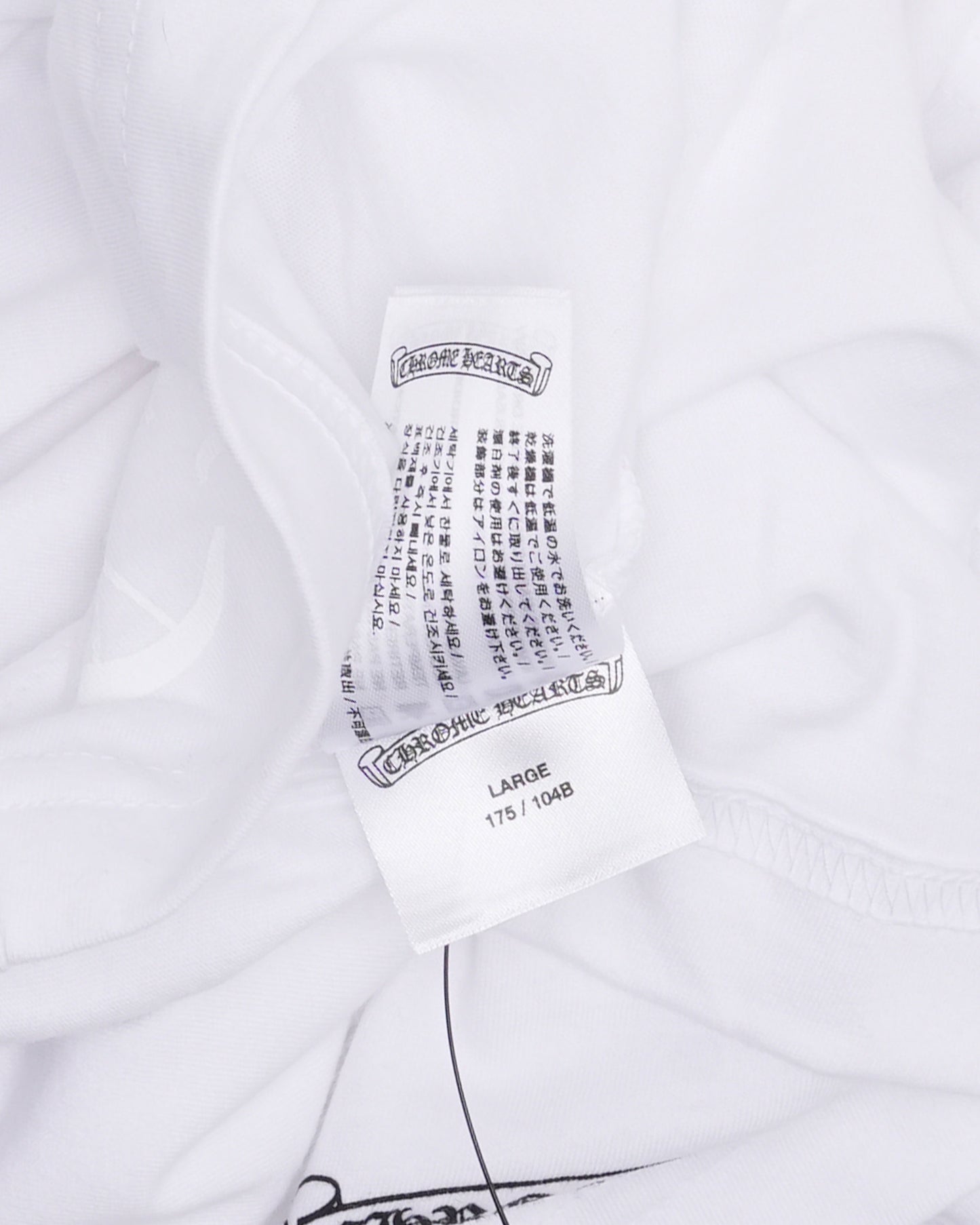 Neck Logo Pocket T-Shirt