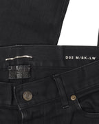 D02 Jeans