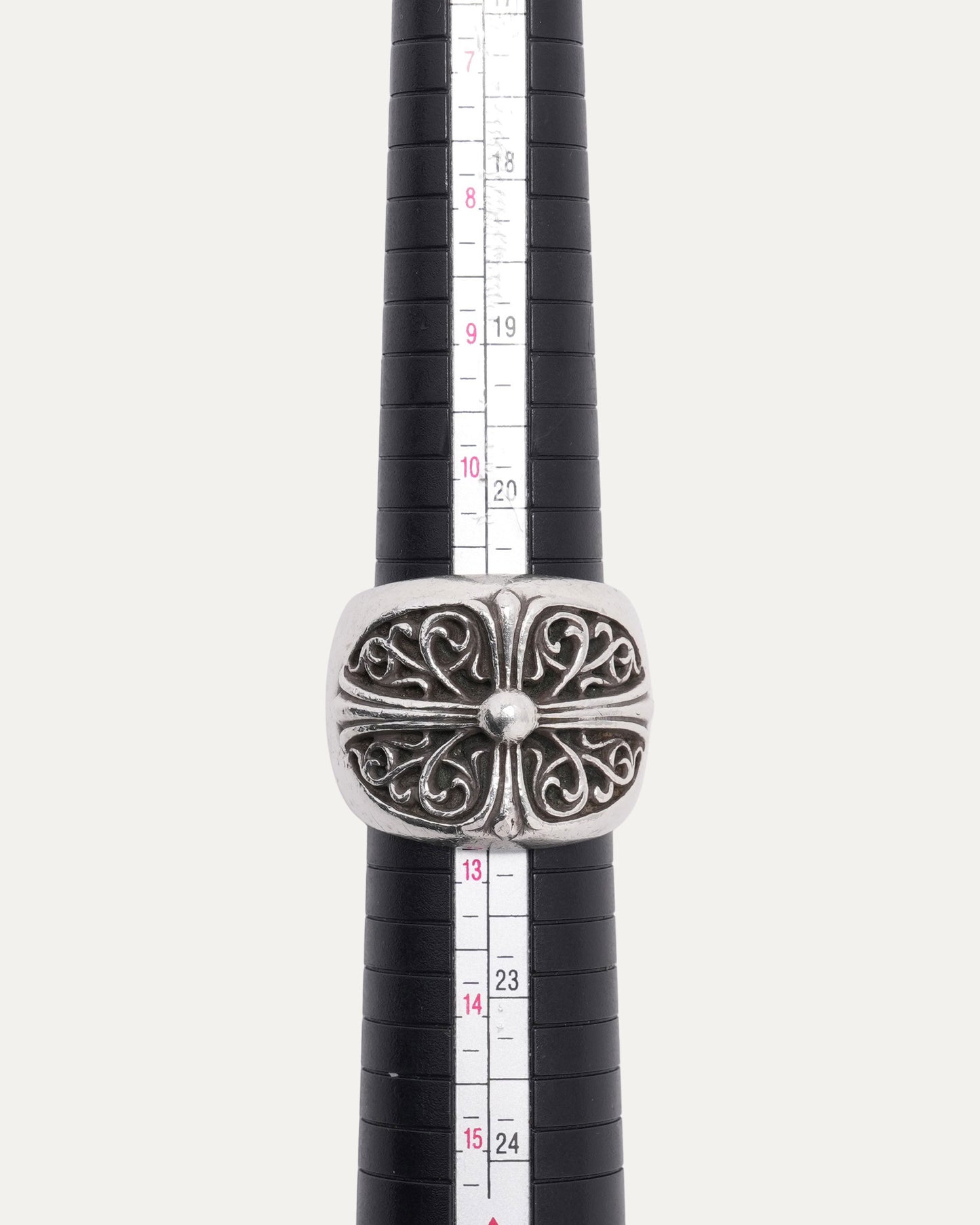 Large Oval Cross Ring