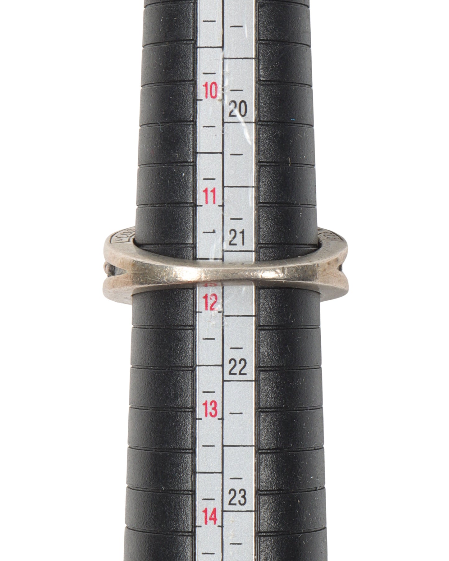 Plus V Band Ring