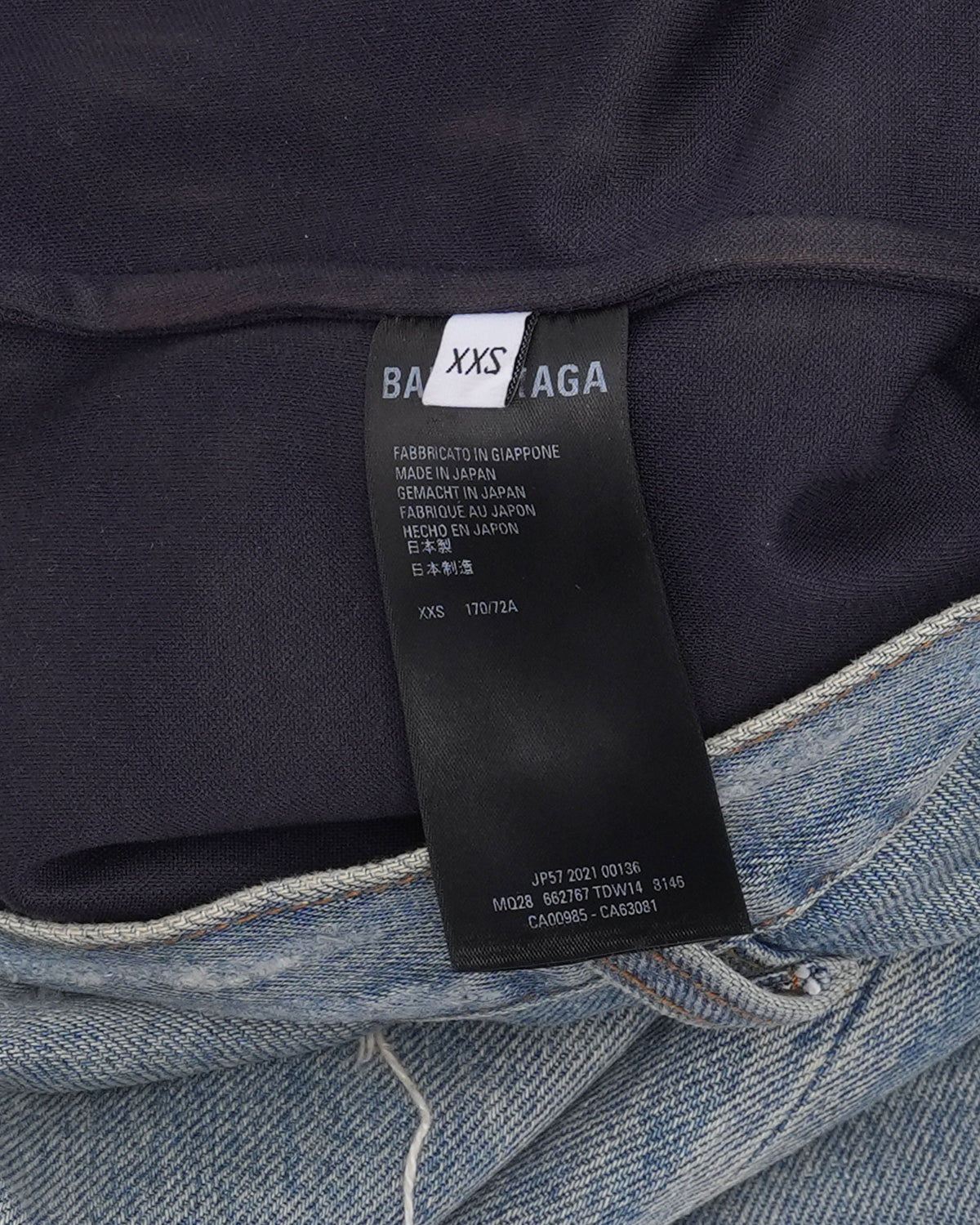 FW21 Destroyed Denim