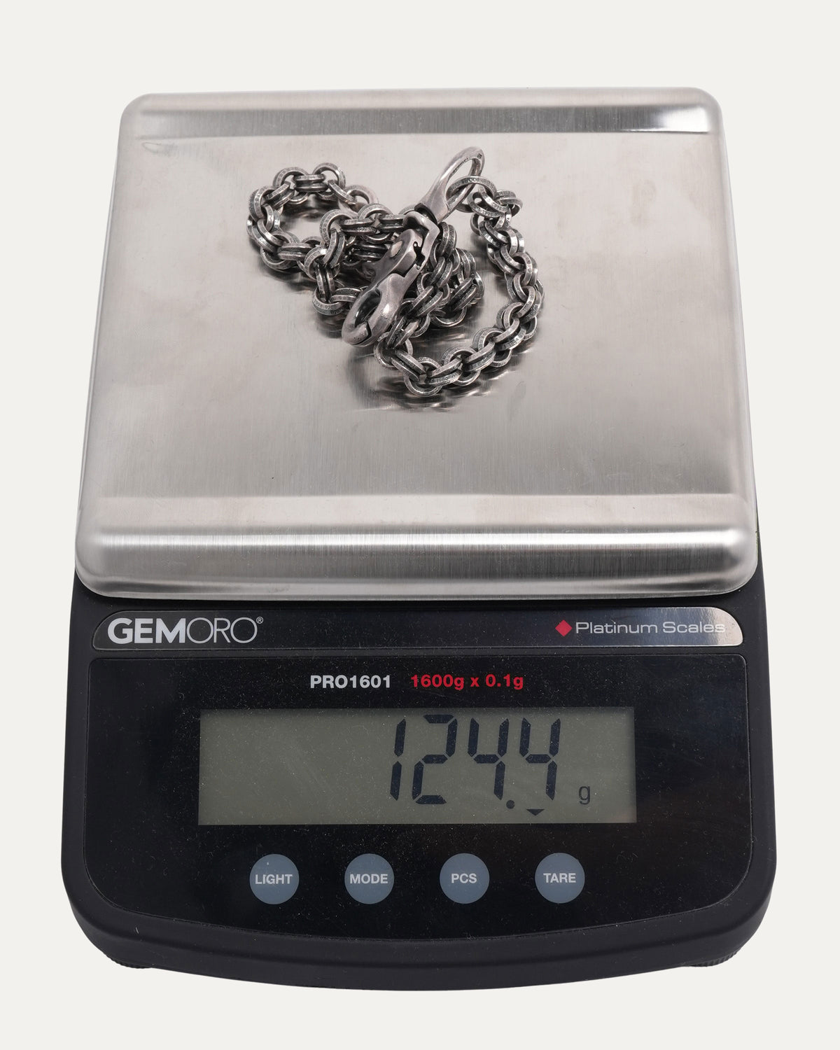 B Ring Wallet Chain