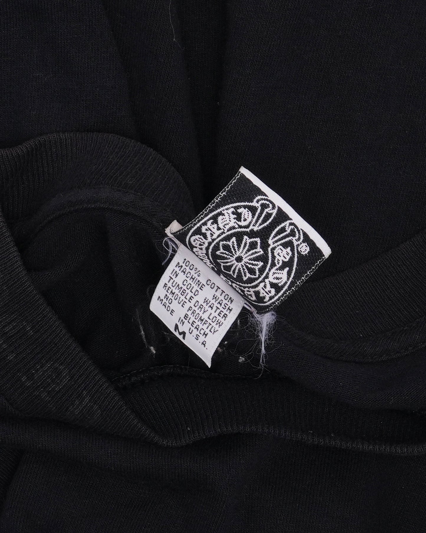 Vintage Tonal Neck Logo Long Sleeve Pocket T-Shirt