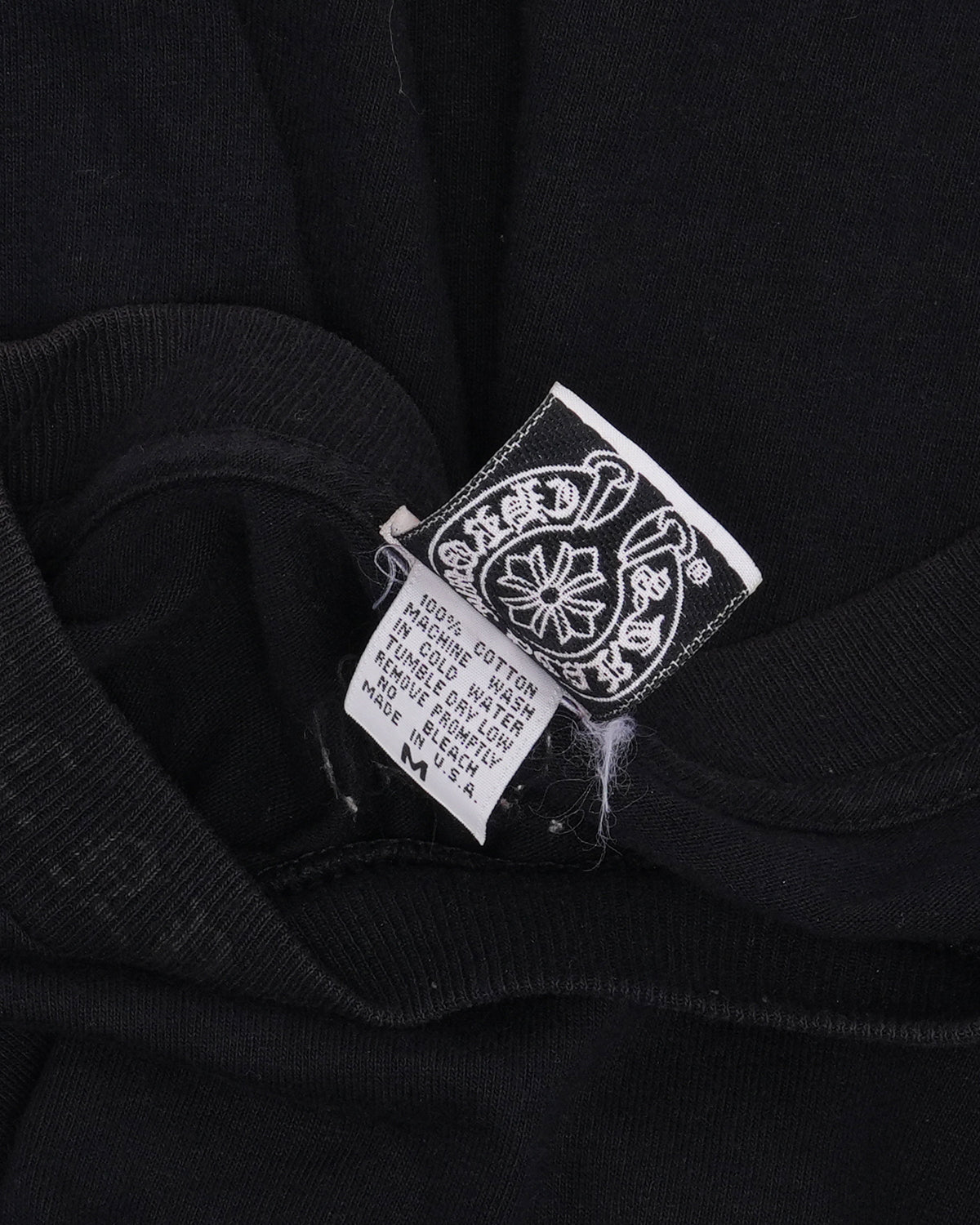 Vintage Tonal Neck Logo Long Sleeve Pocket T-Shirt