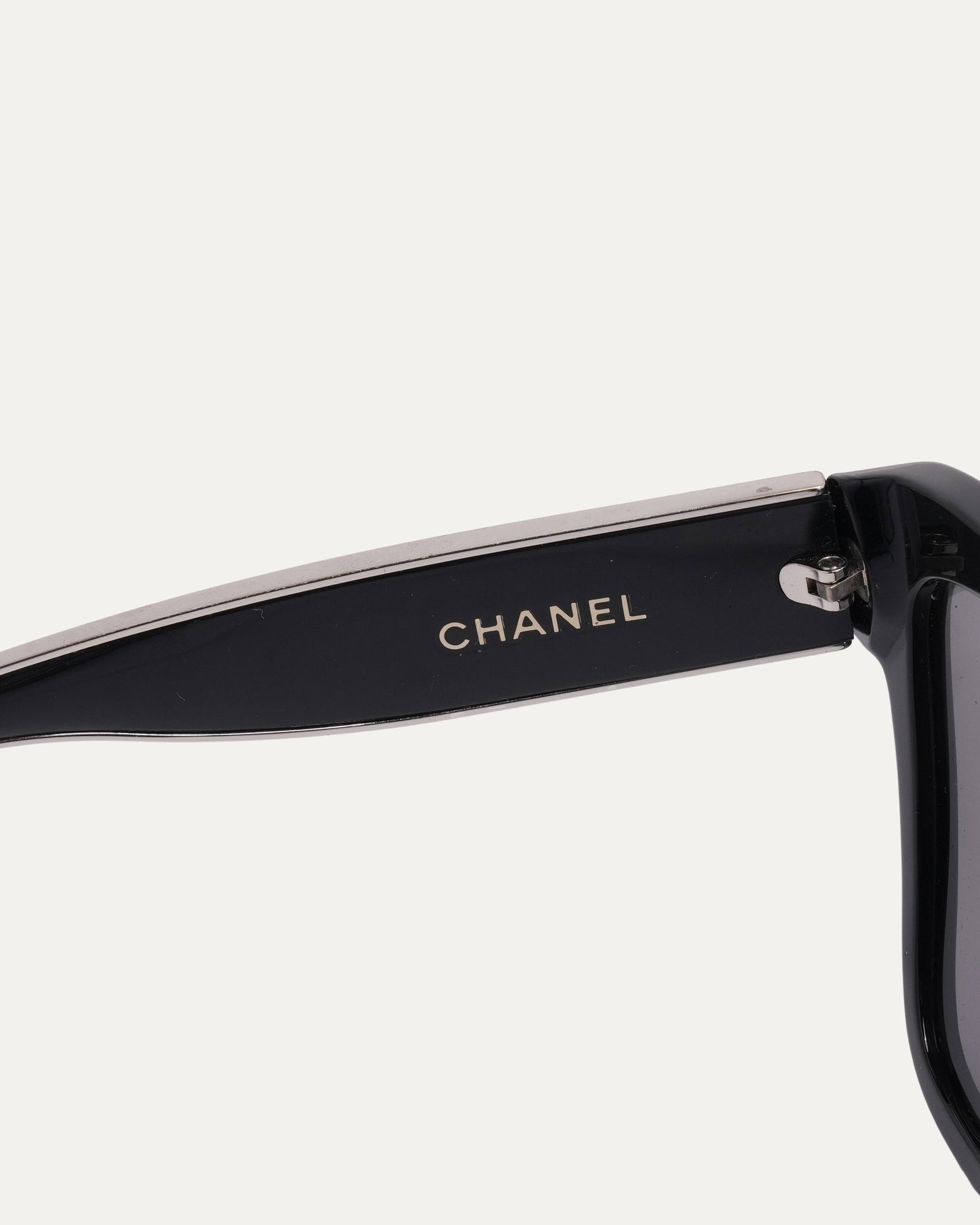 5271-A Cat Eye Sunglasses