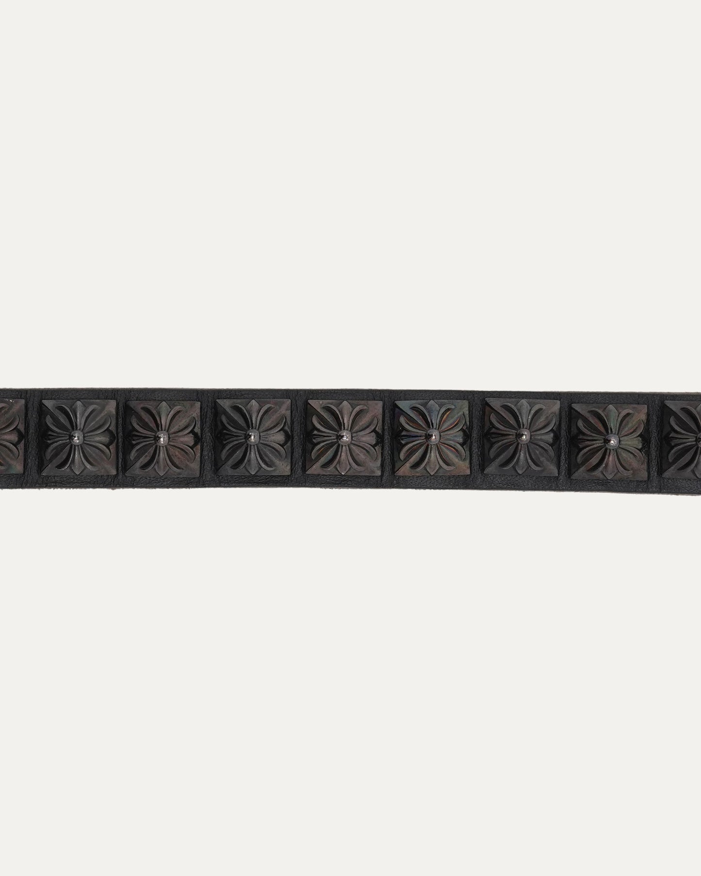 Thin Pyramid Cross Stud Gunslinger Belt