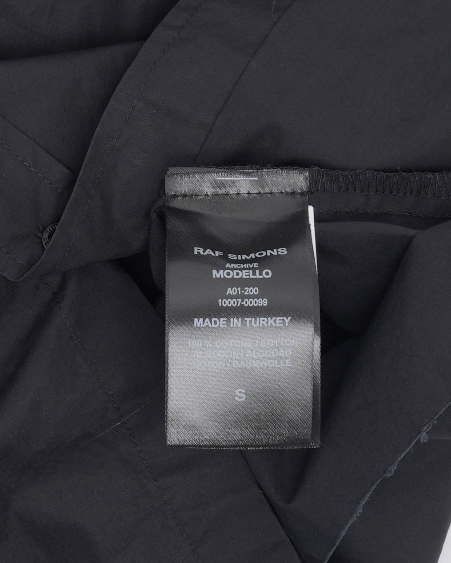 Redux Sleeveless Hooded Shirt With Patches