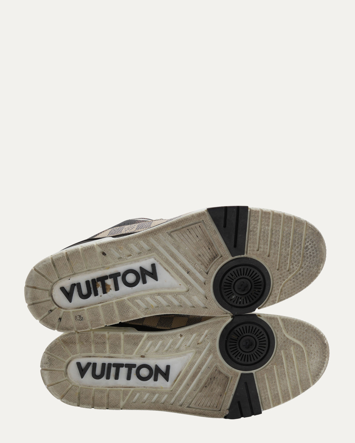 Damier LV Trainers