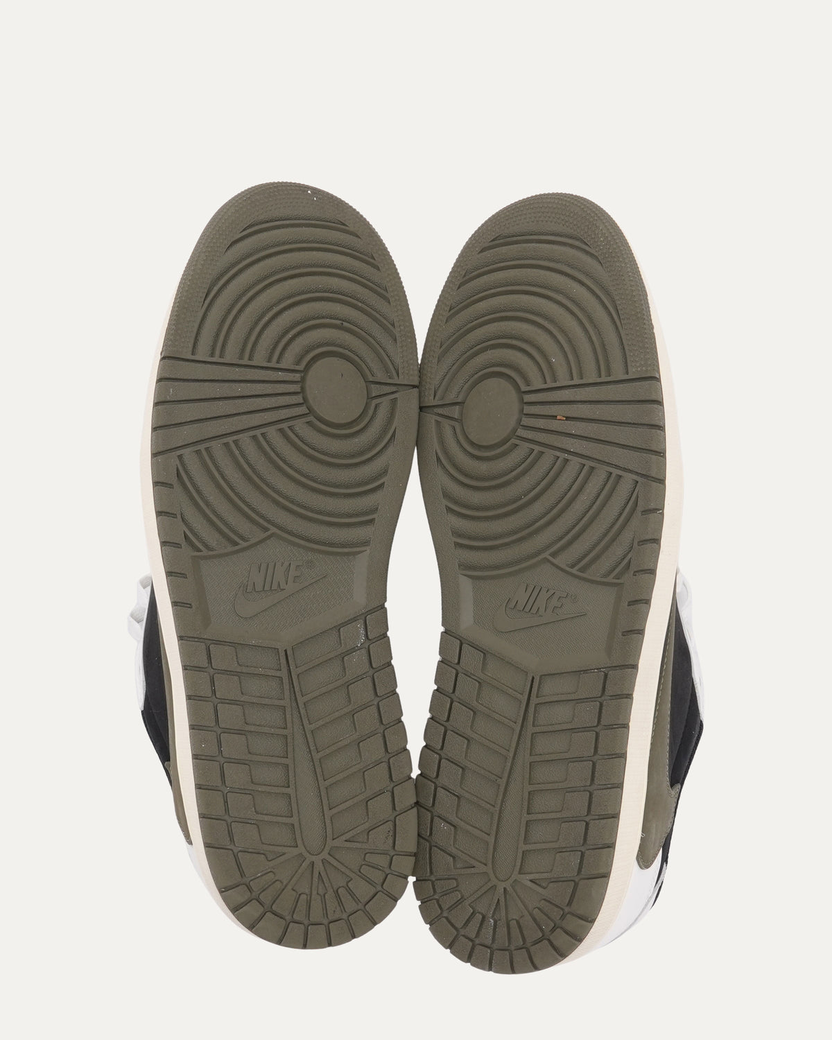 Travis Scott Jordan 1 Retro Low OG SP