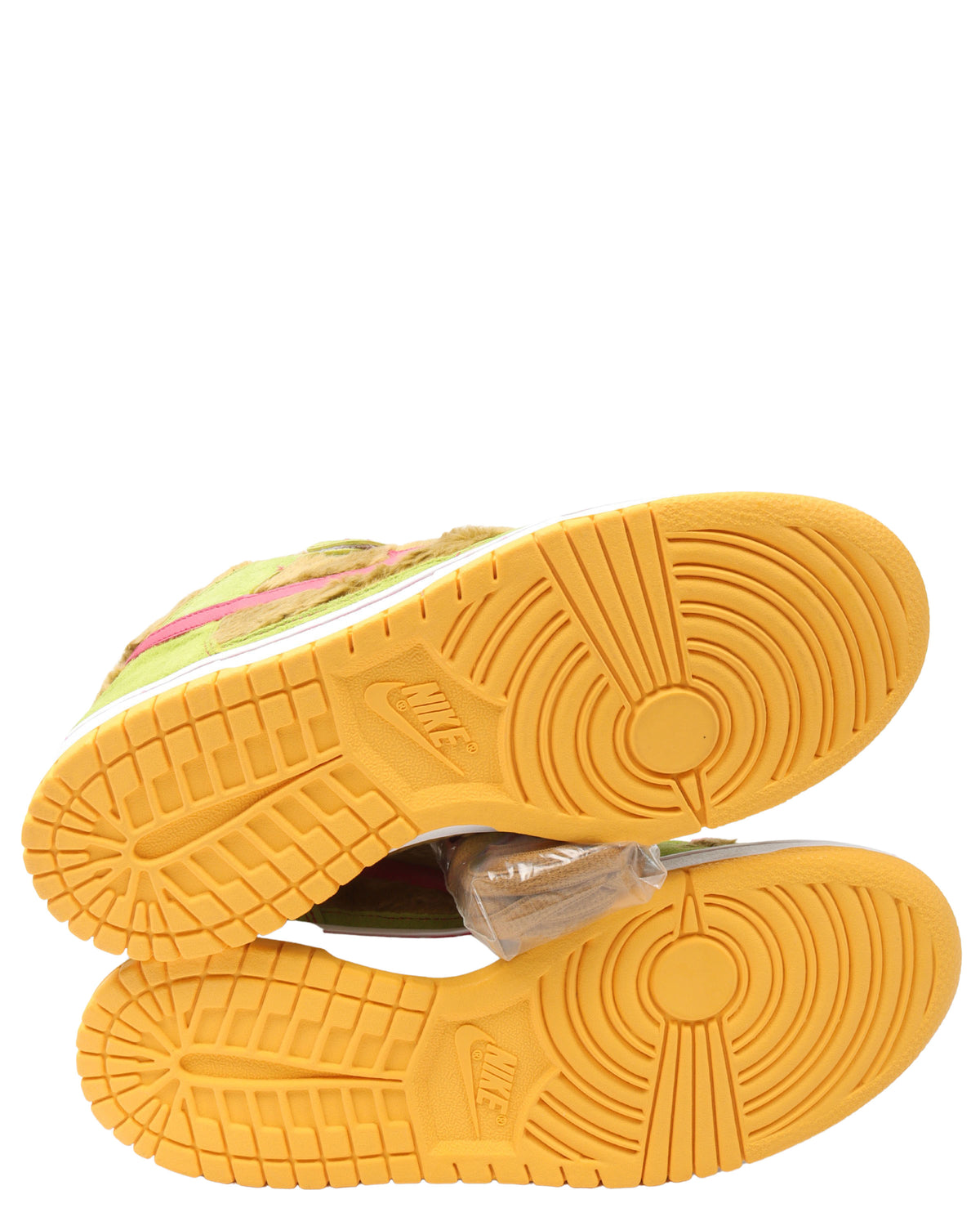 SB Dunk Mid 'Mama Bear'