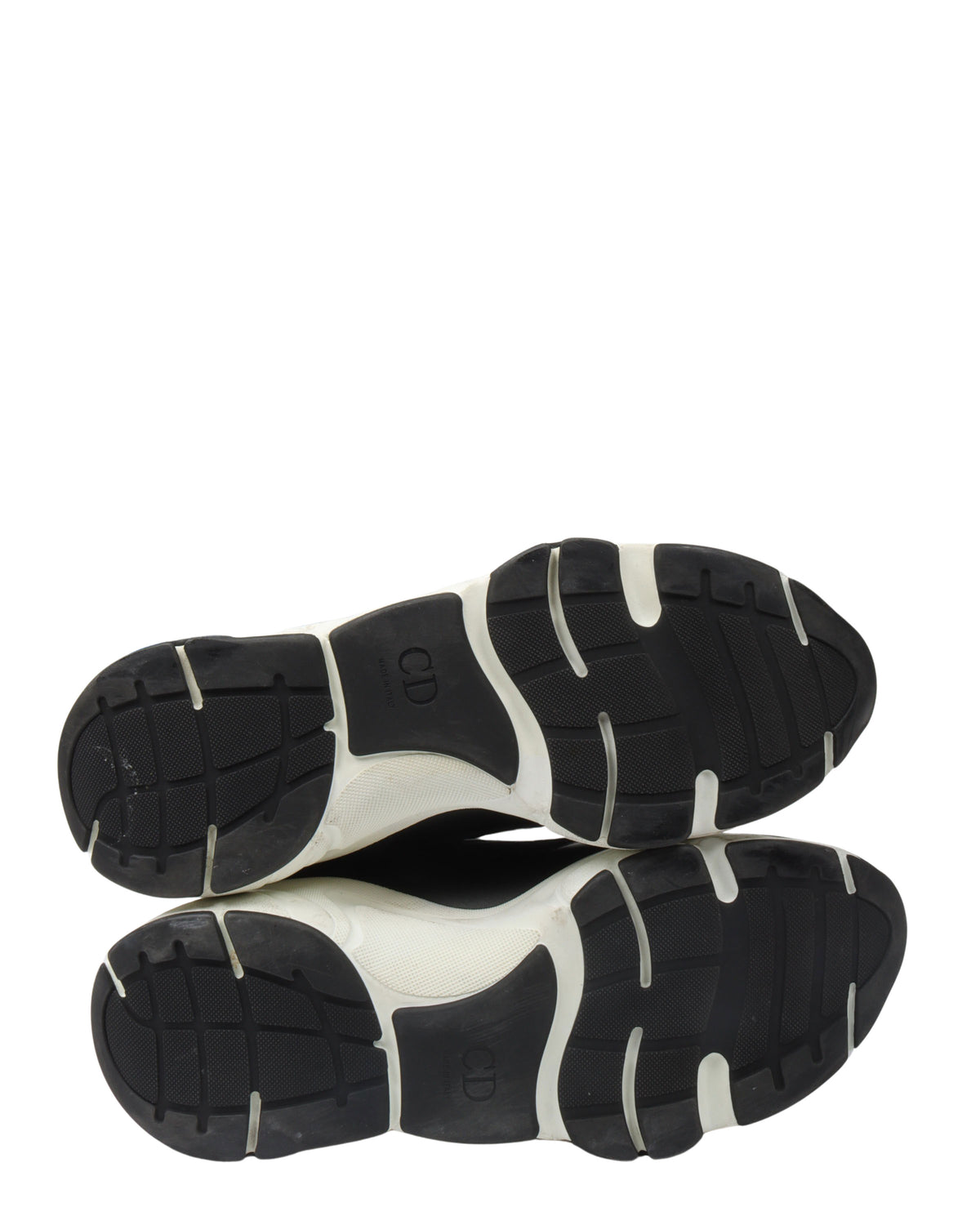 B22 Sneakers