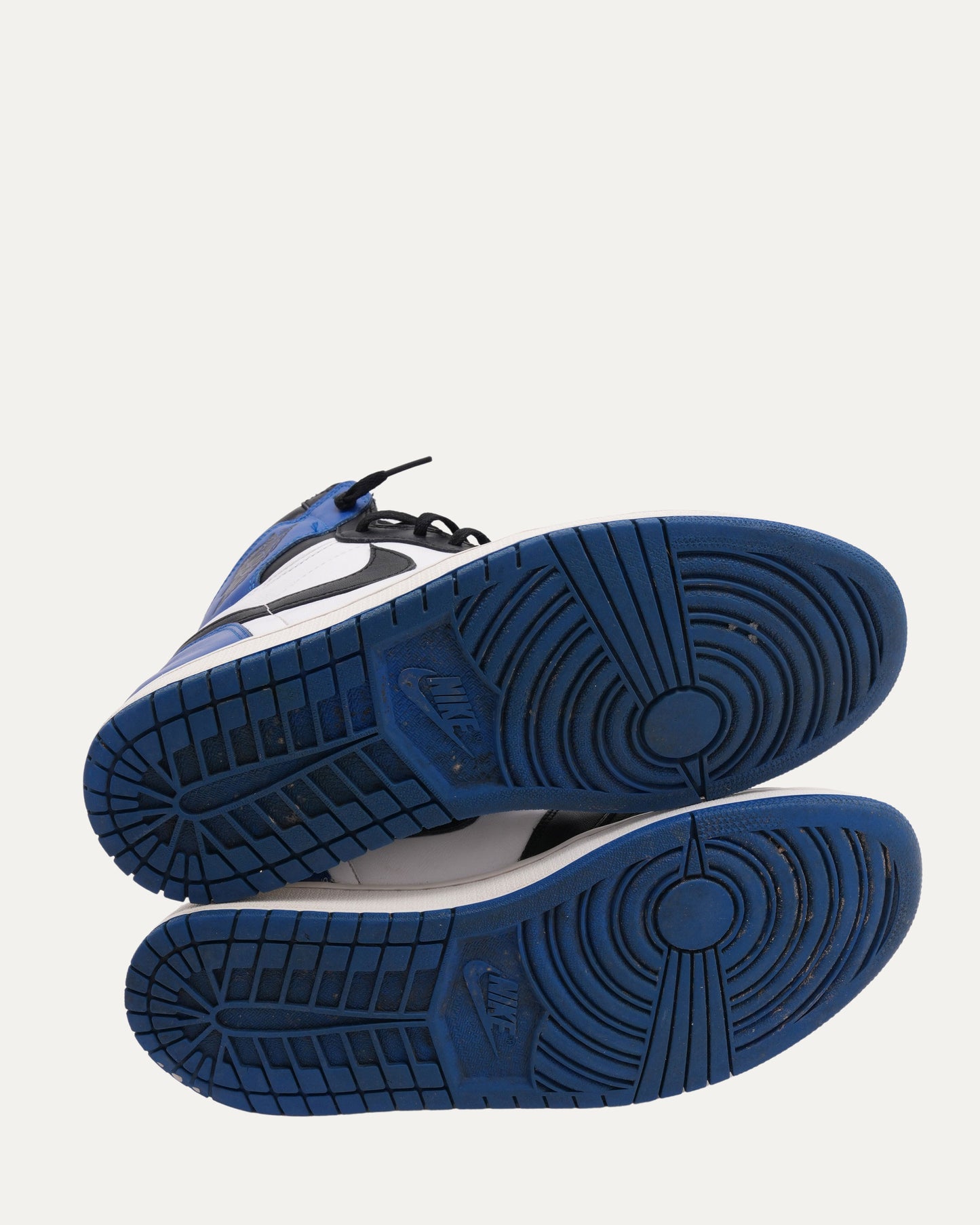 Air Jordan 1 Retro High OG Fragment Sneakers