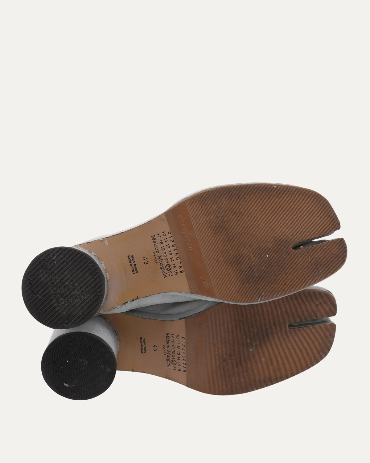 Painted Tabi Boots