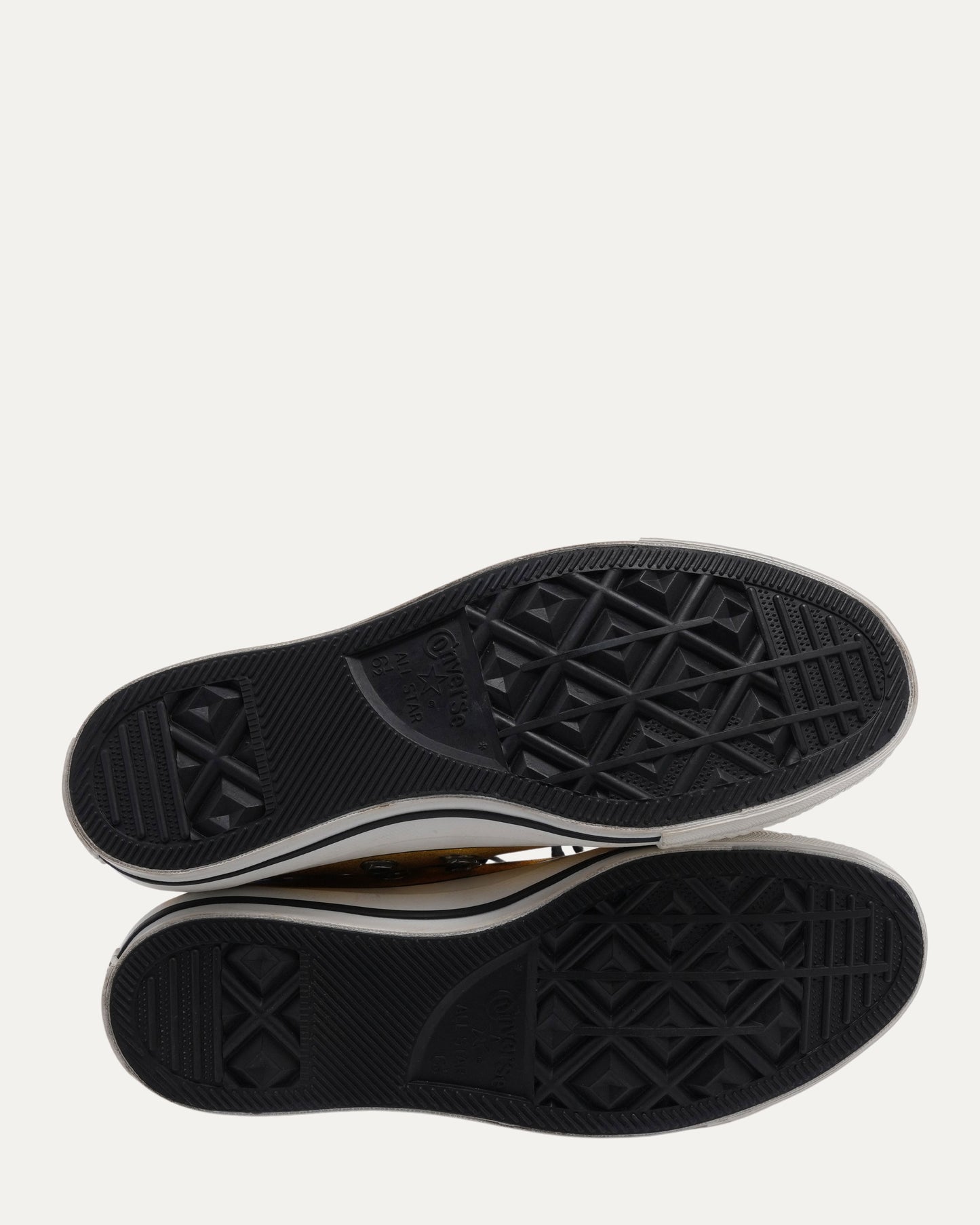 Leather Star Patch Chuck Taylor Sneakers