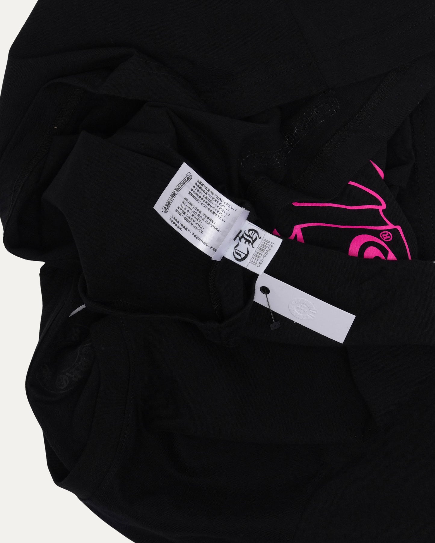 Horseshoe Logo Pocket T-Shirt