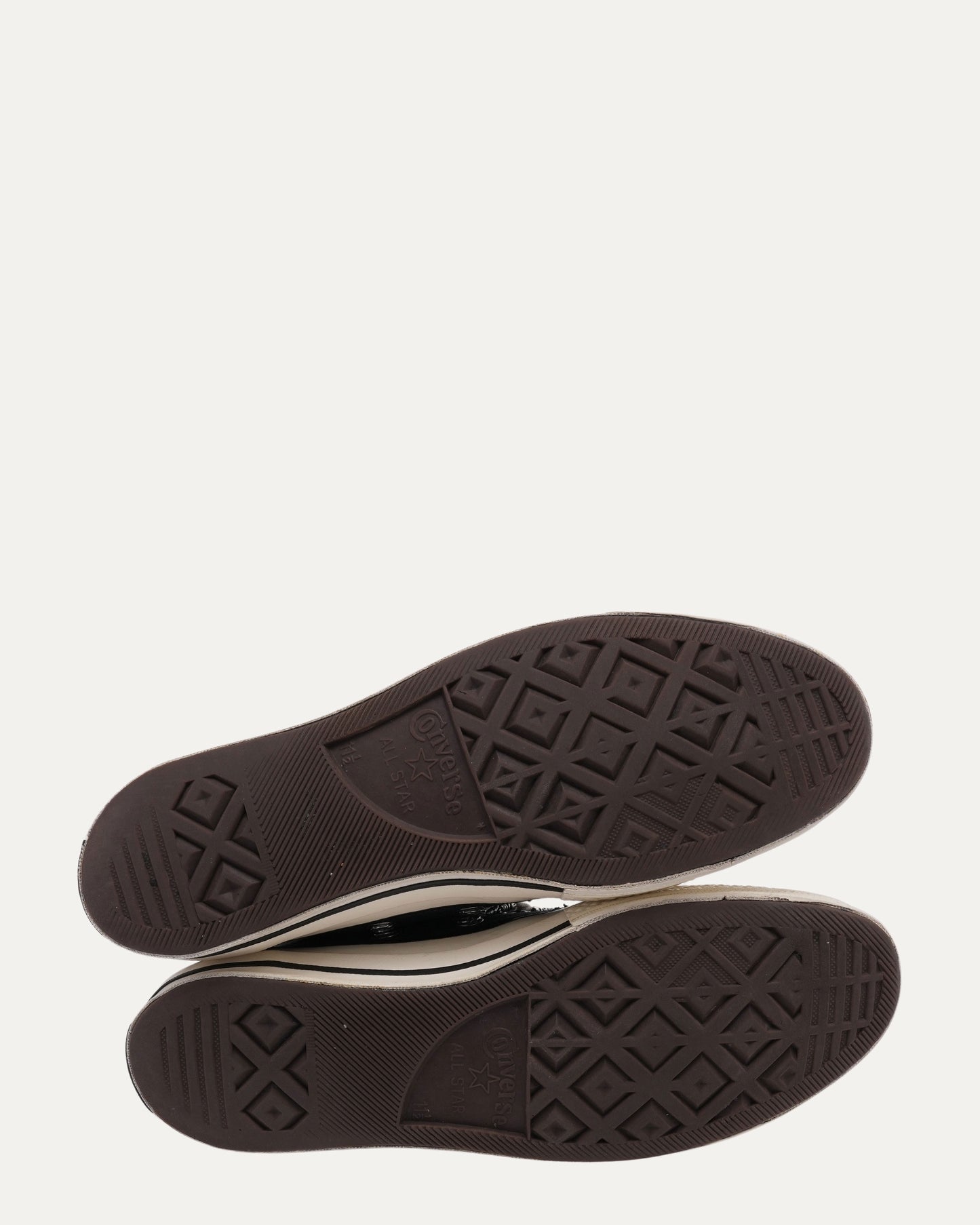 Cross Patch Converse Chuck Taylors
