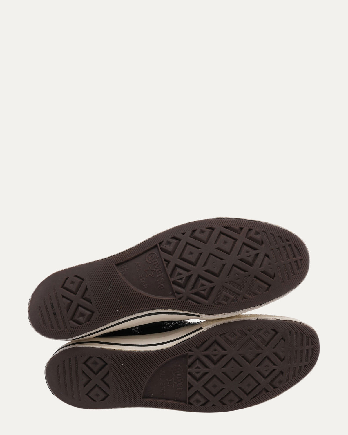 Cross Patch Converse Chuck Taylors