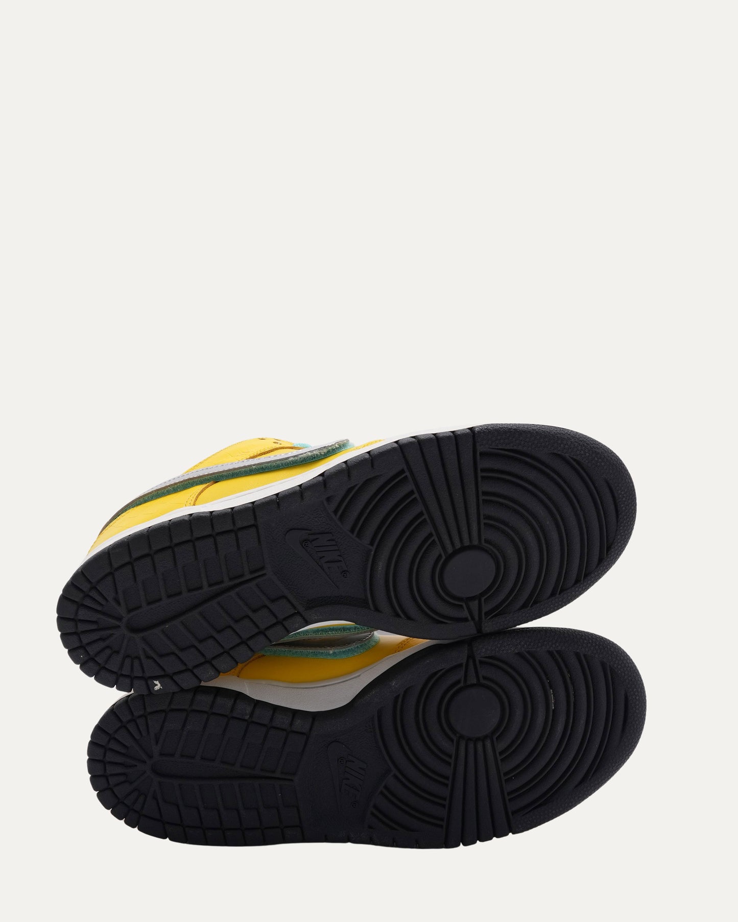 Diamond Supply Co. Friends and Family Canary SB Dunk Low Sneakers