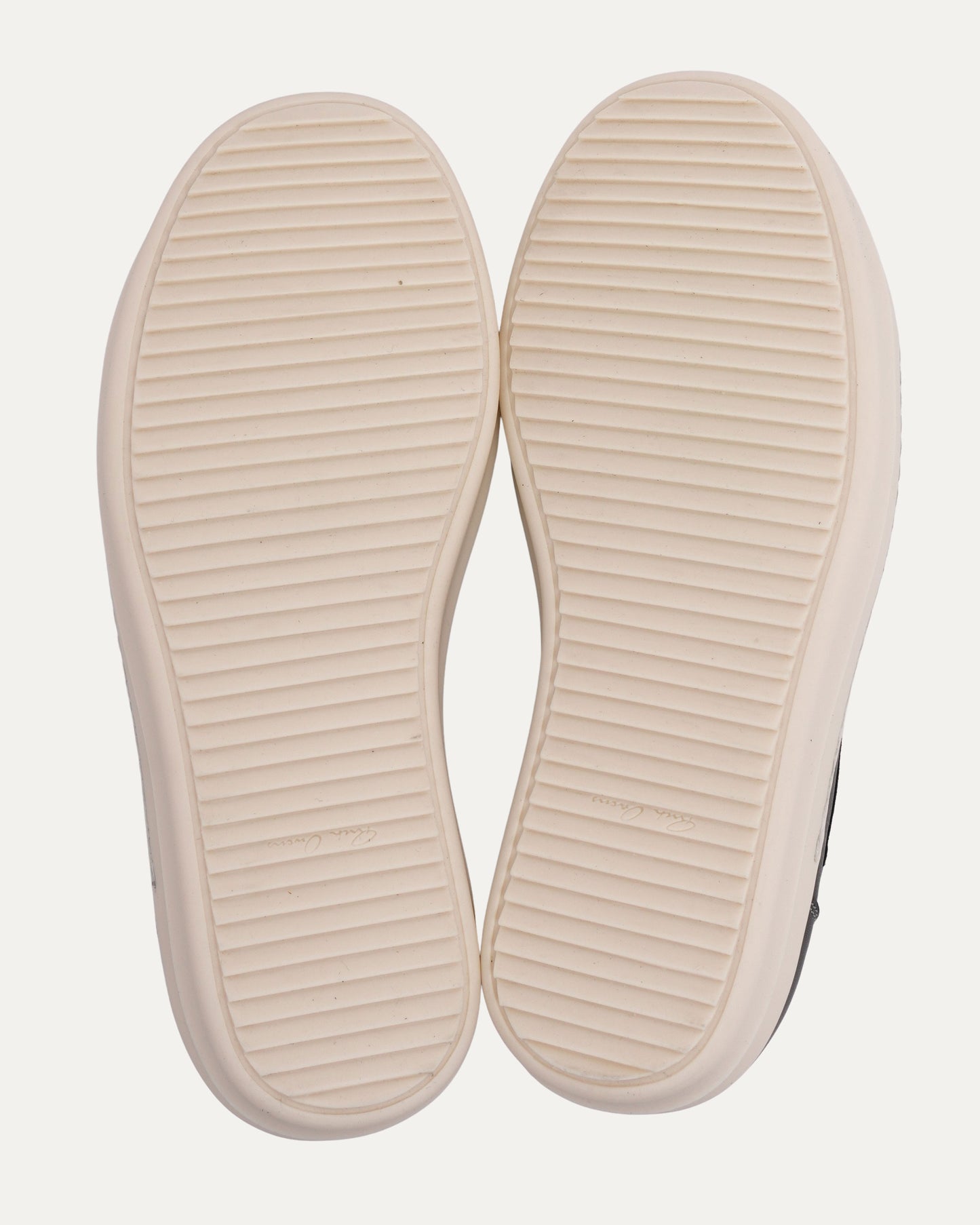 LN-CC Exclusive Vintage Sneakers