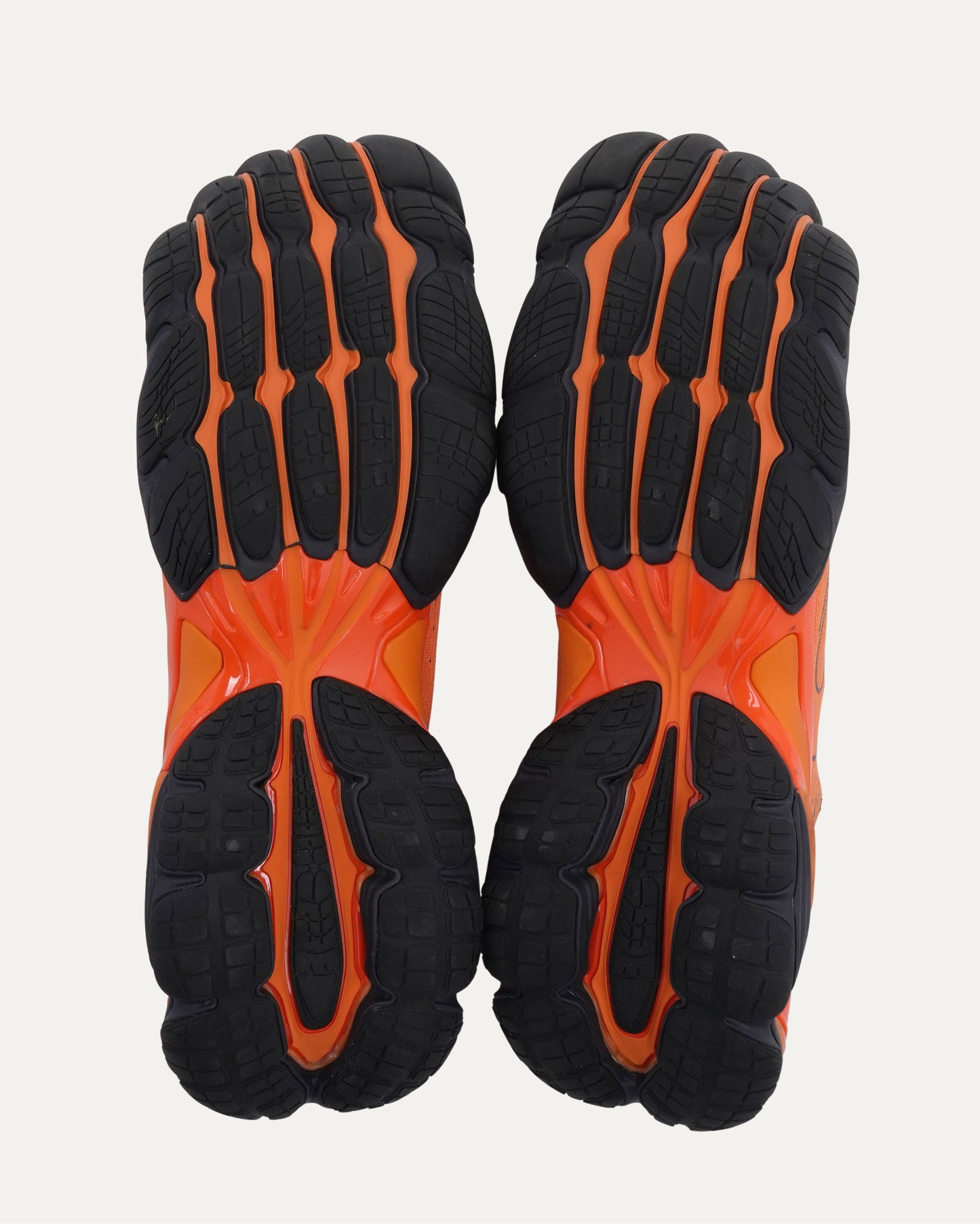 Anatomic Runner Sneakers
