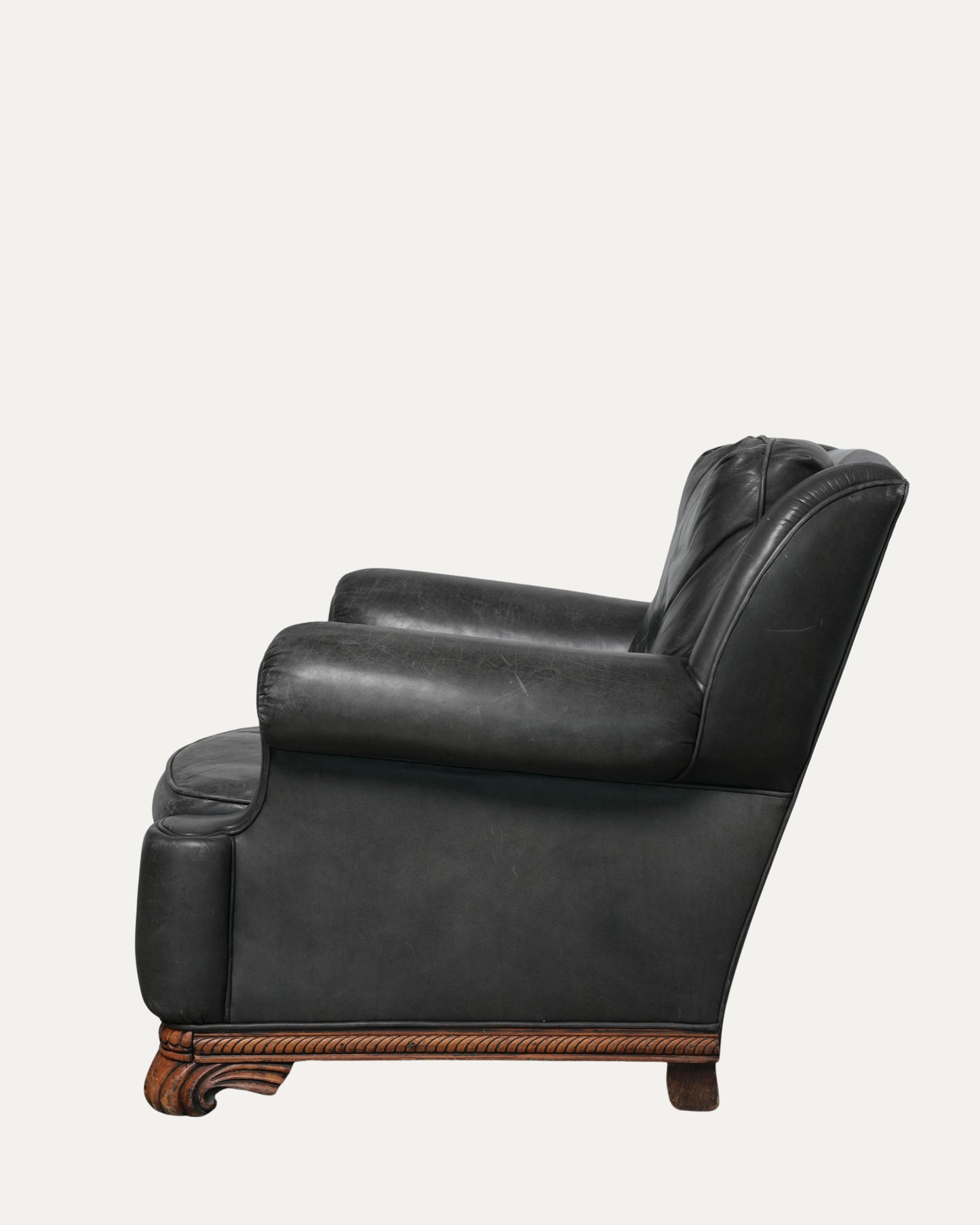 Leather Lounge Chair