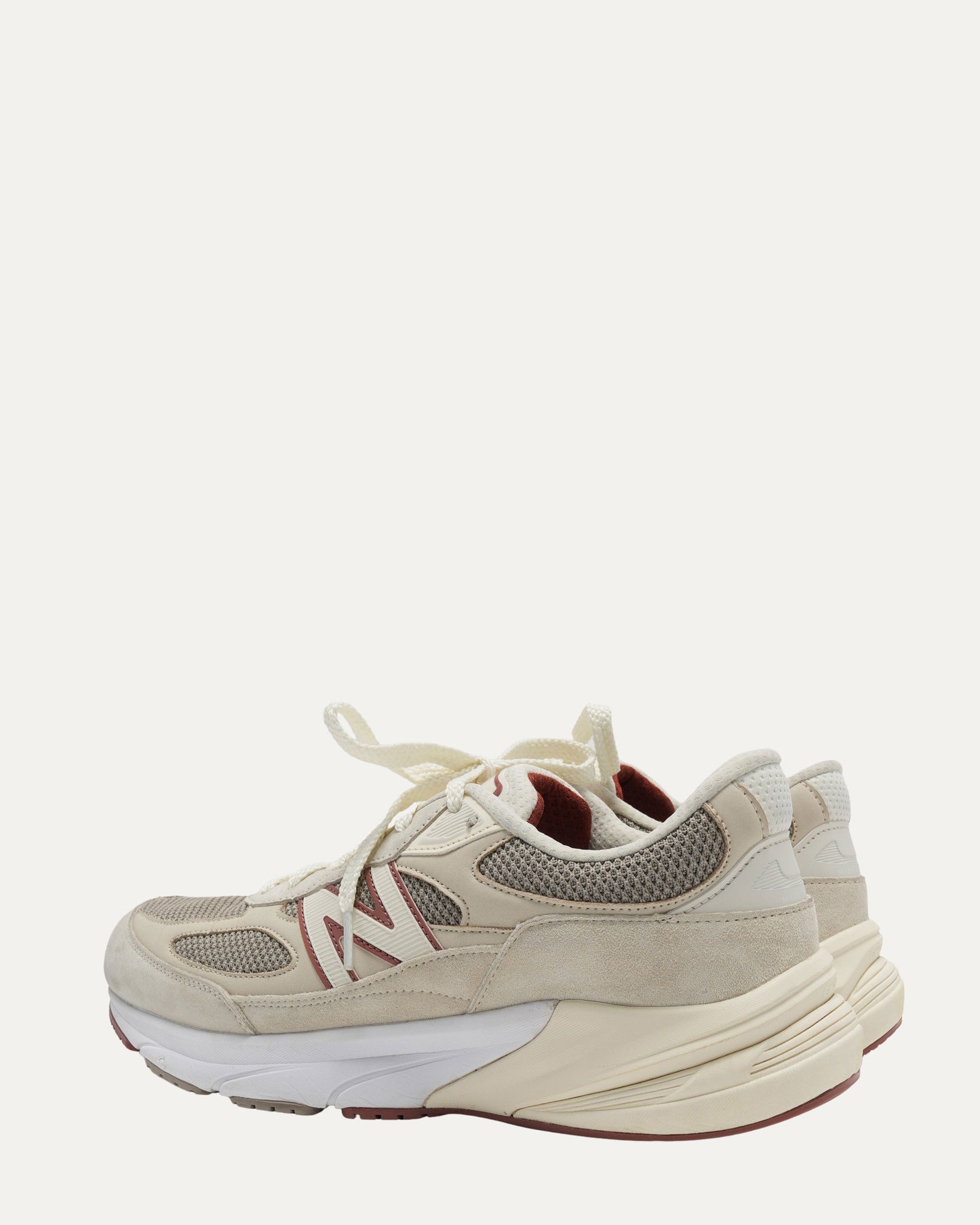 New Balance 990v6