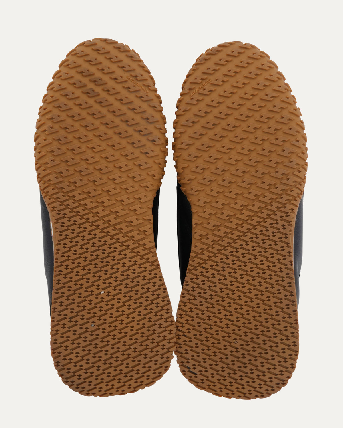 Jet Sneakers