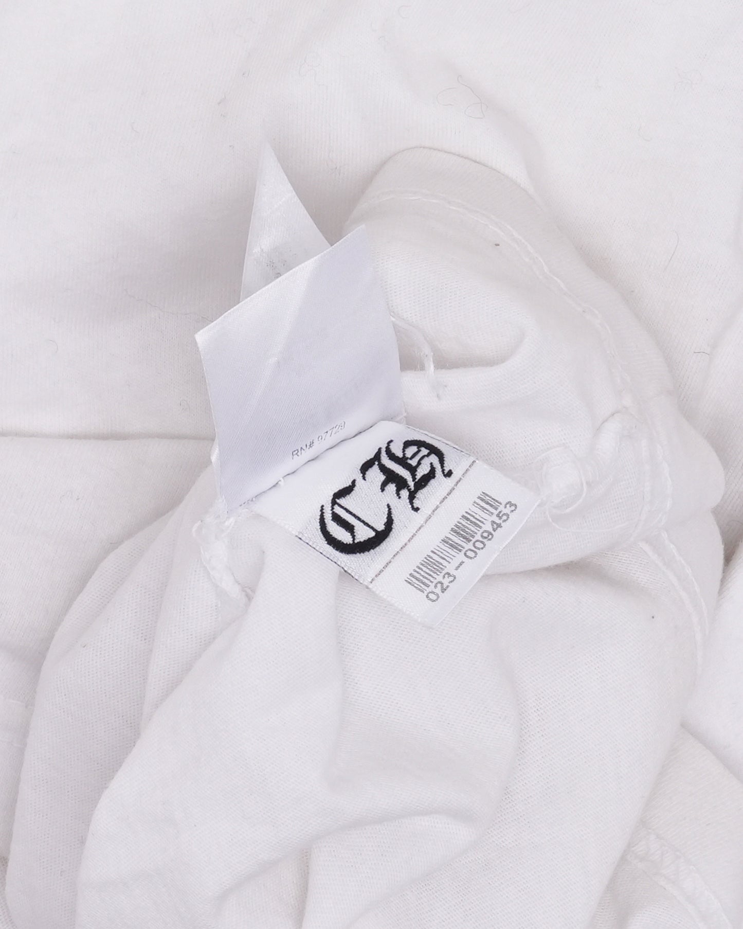 Neck Logo Pocket T-Shirt