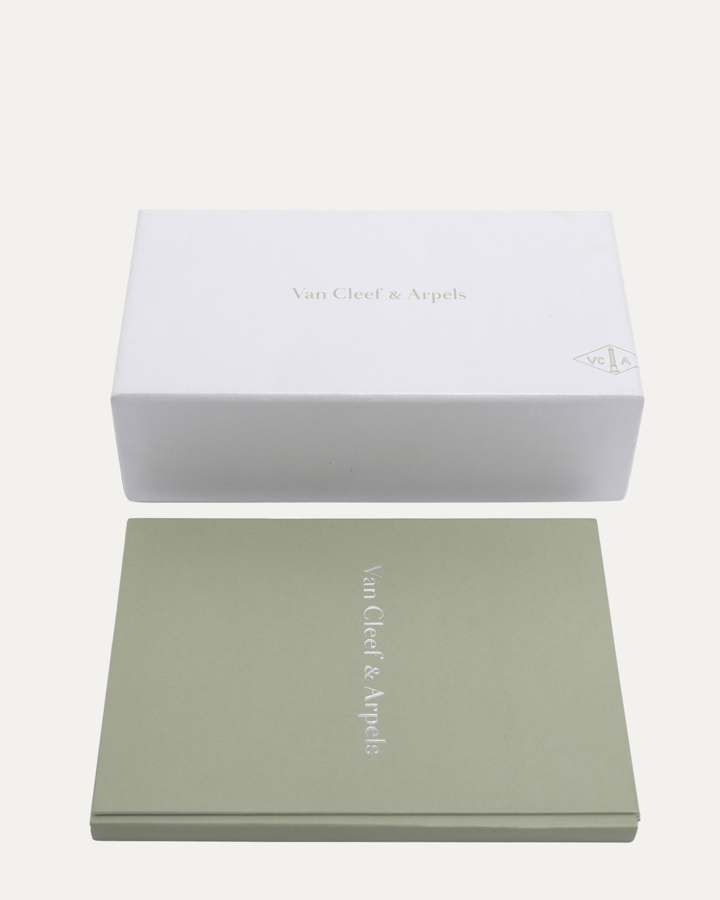 White Gold Mother of Pearl Vintage Alhambra Bracelet