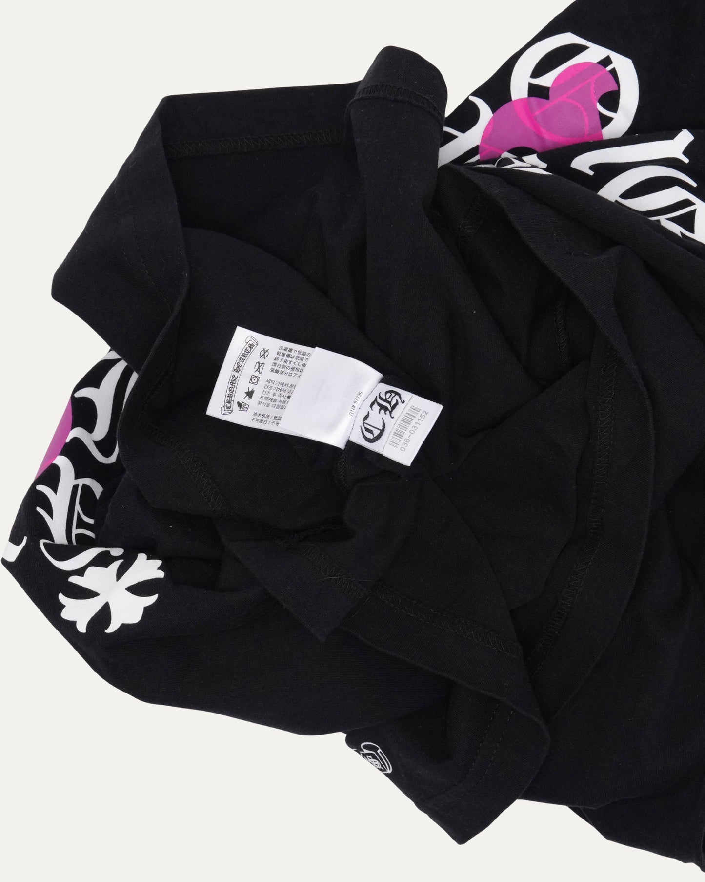 Vine Dagger Pocket T-Shirt