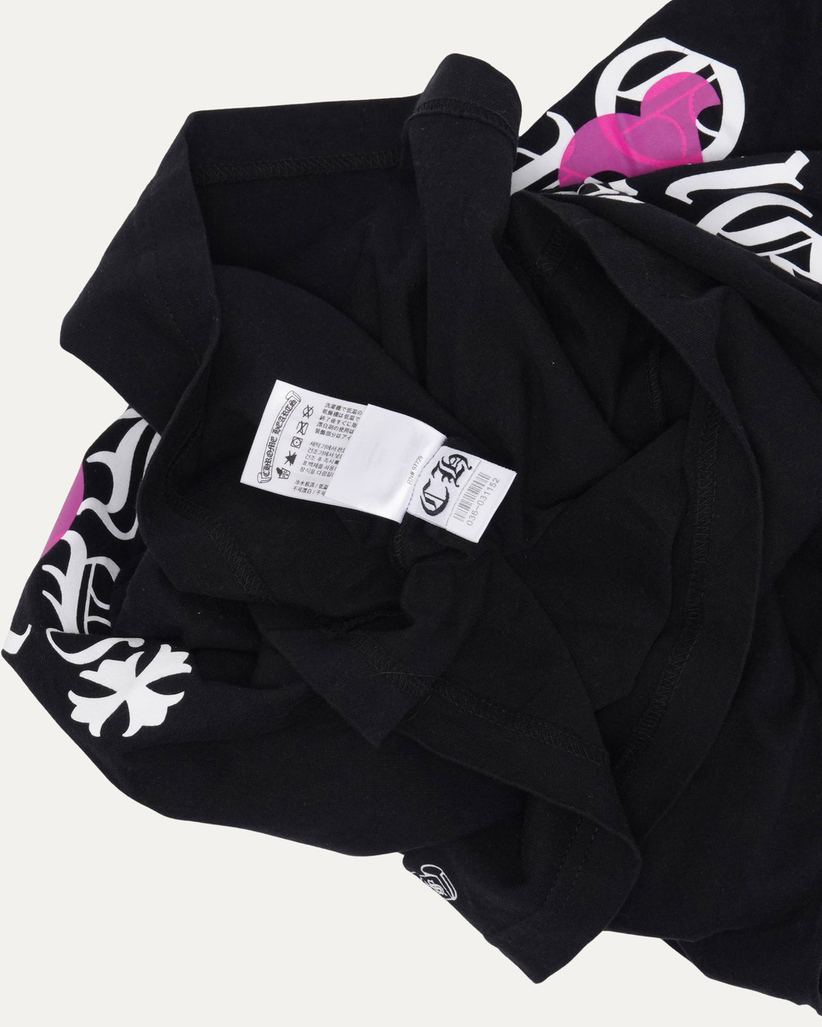 Vine Dagger Pocket T-Shirt