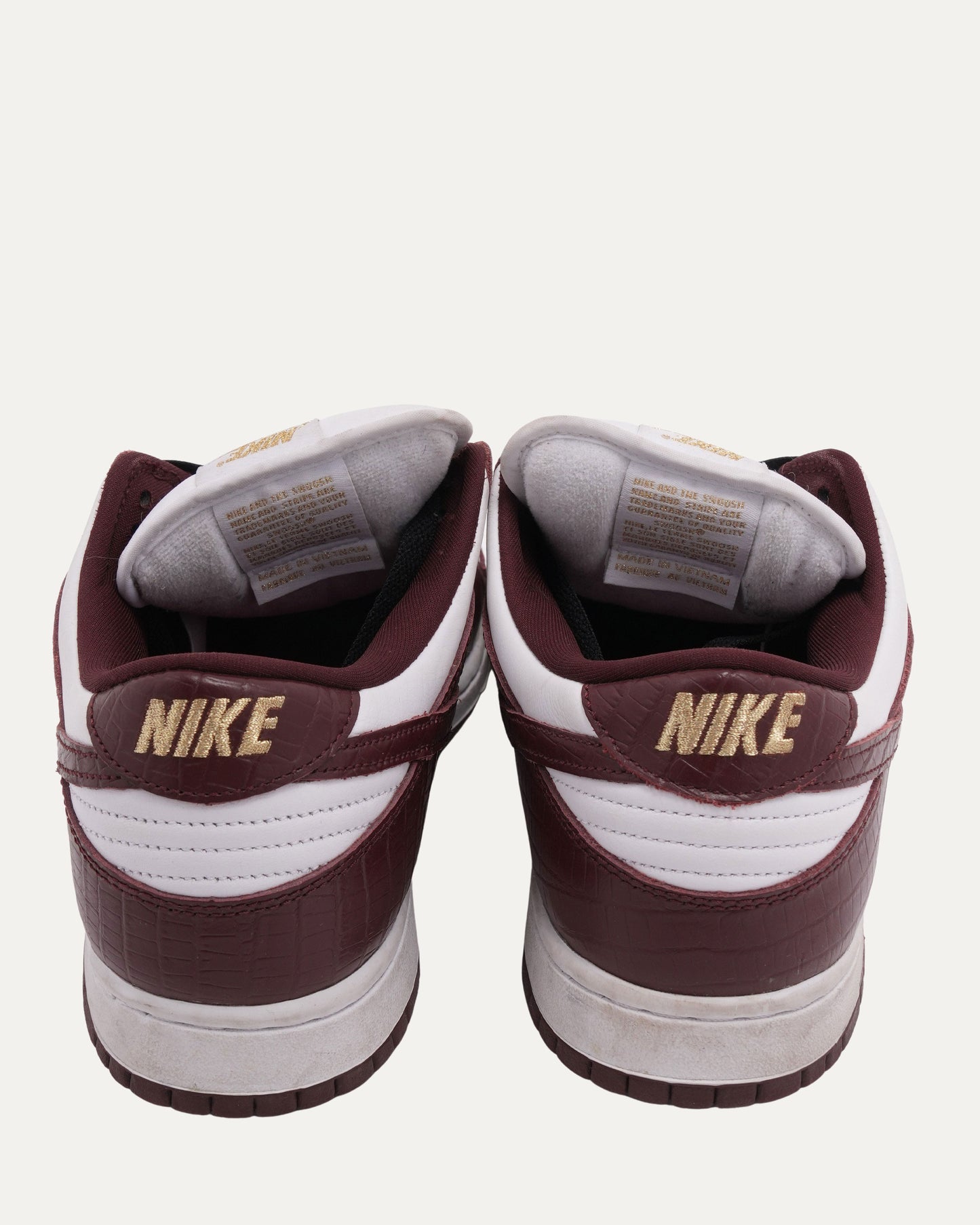 Nike SB Dunk Low Stars