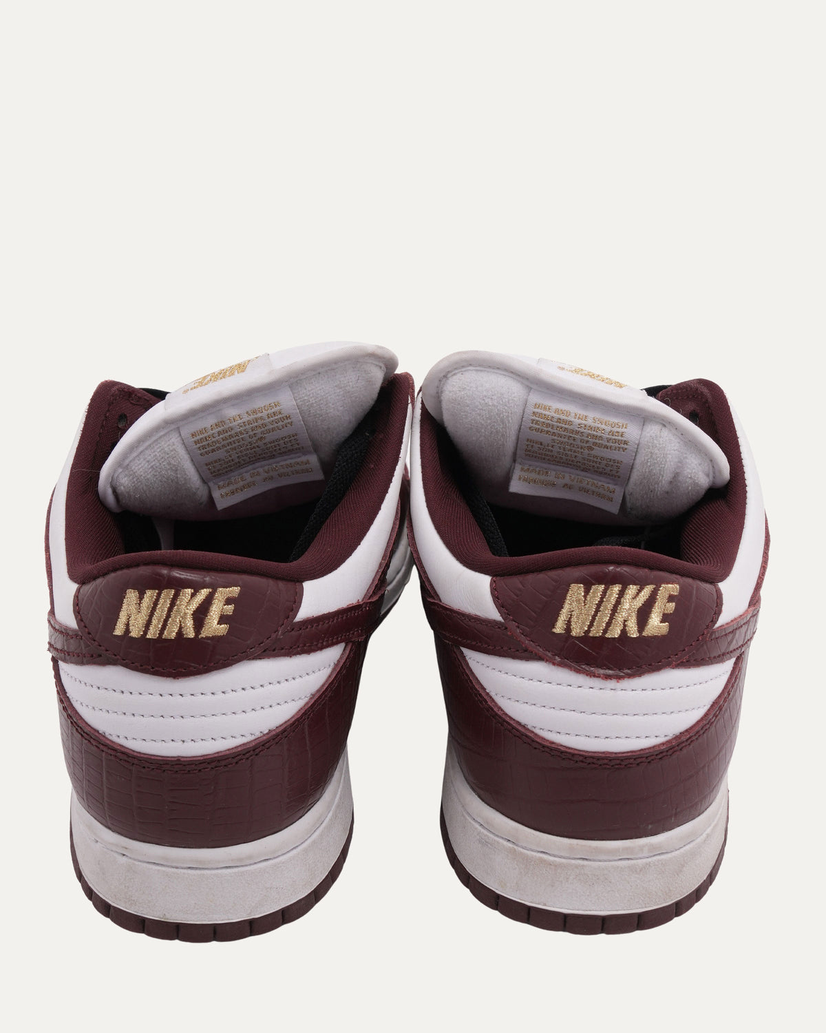 Nike SB Dunk Low Stars