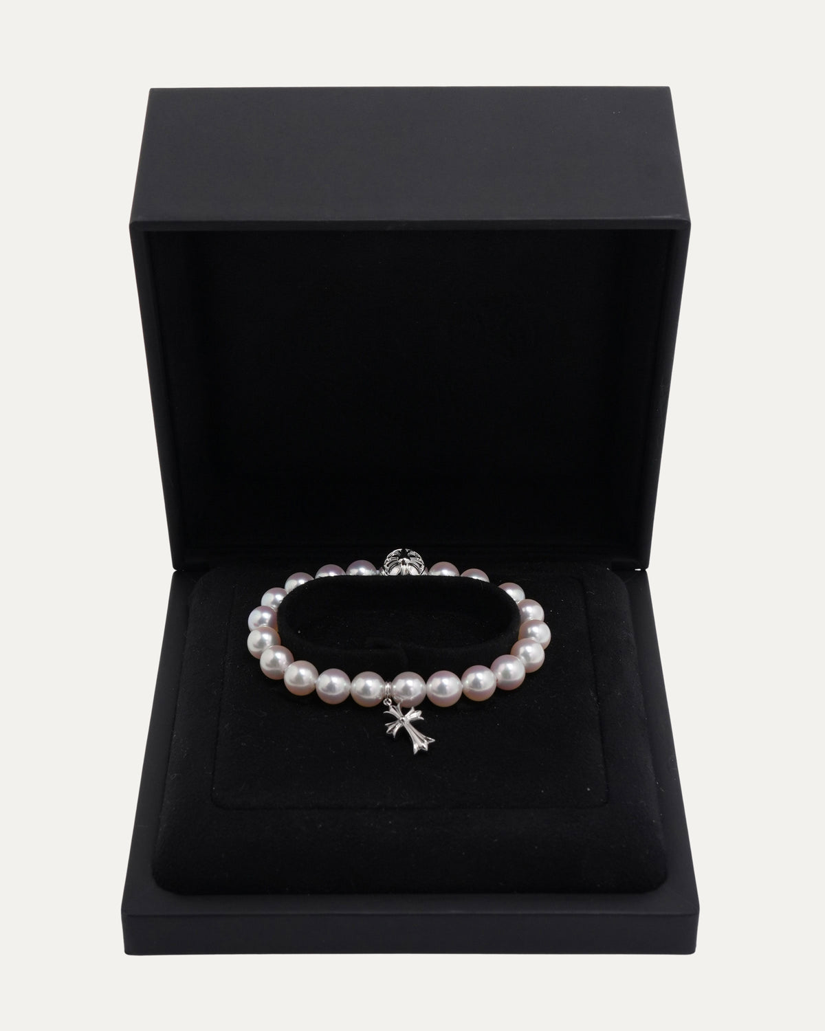 Mikimoto South Sea Pearl with White Gold Bracelet