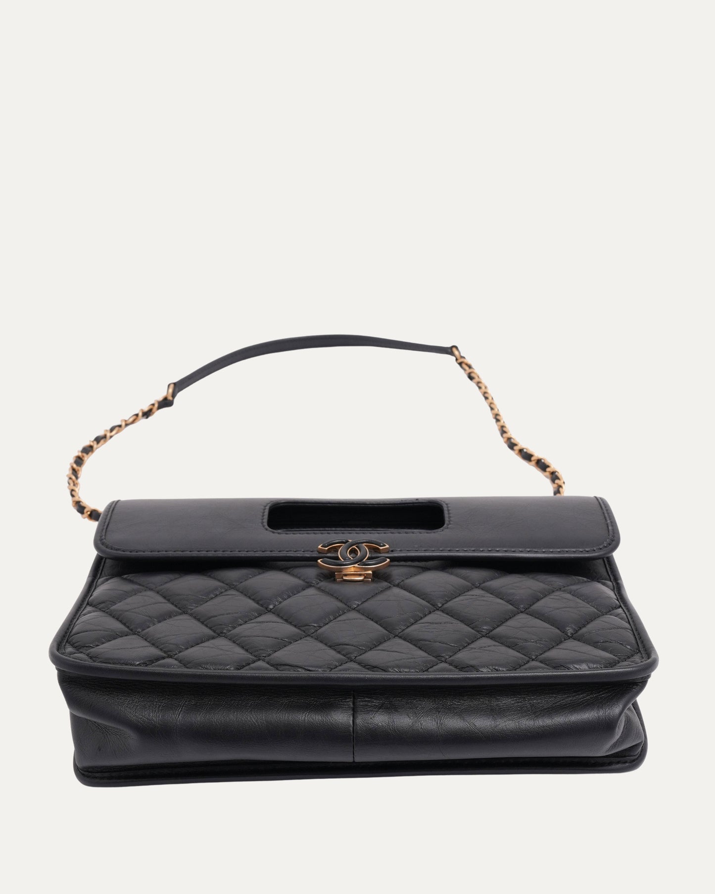 Graphic Catch Flap Bag